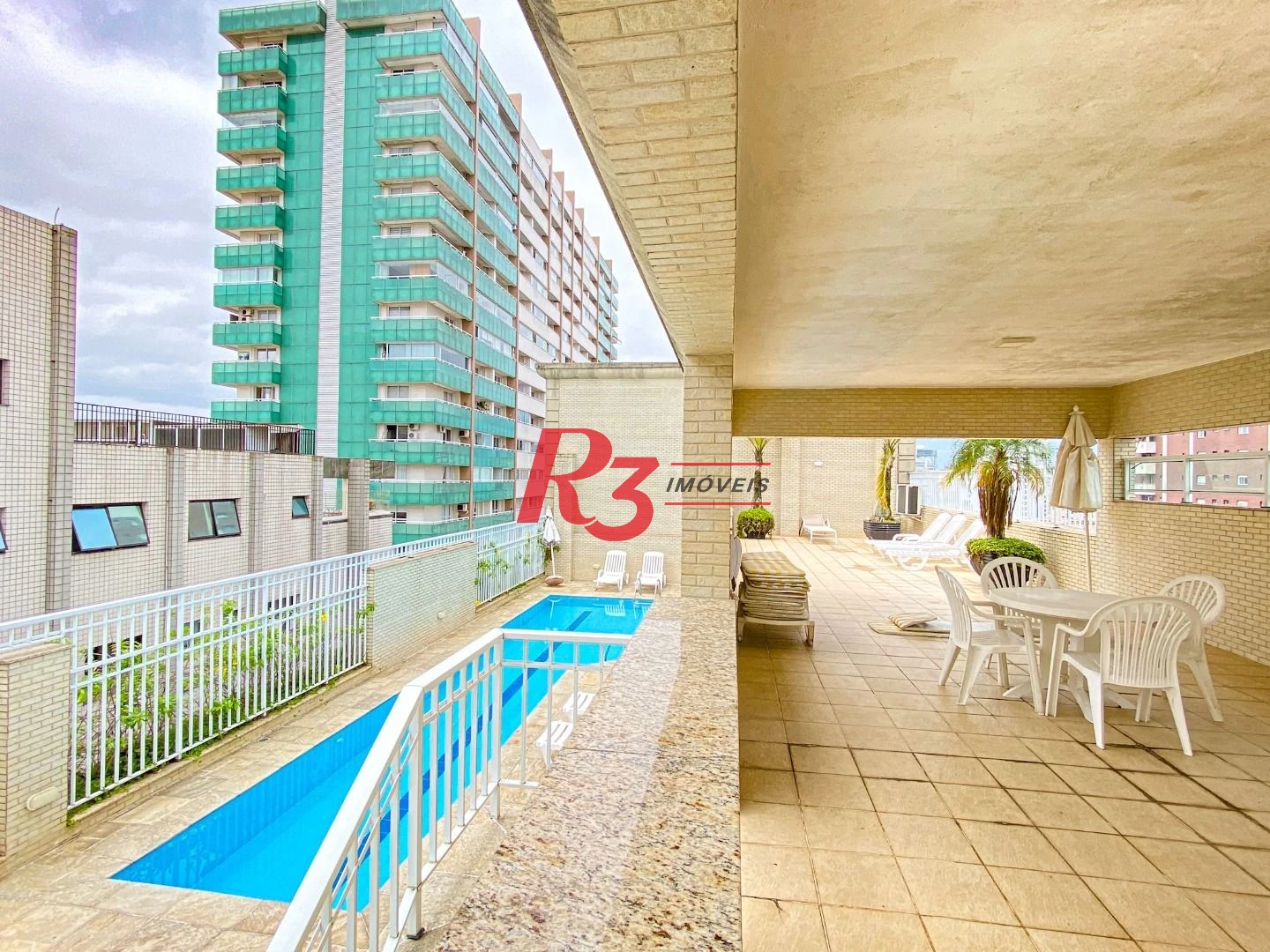 Cobertura com 4 dormitórios à venda, 430 m² por R$ 5.000.000 no Boqueirão em Santos/SP