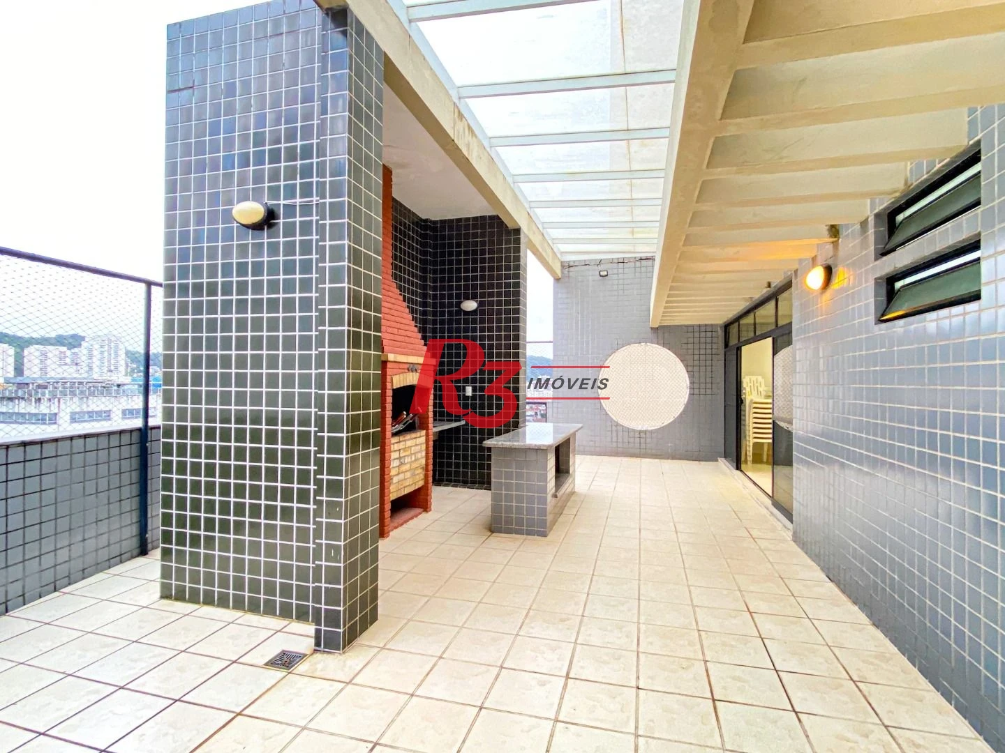 Apartamento com 3 dormitórios à venda, 145 m² por R$ 1.350.000,00 - Pompéia - Santos/SP