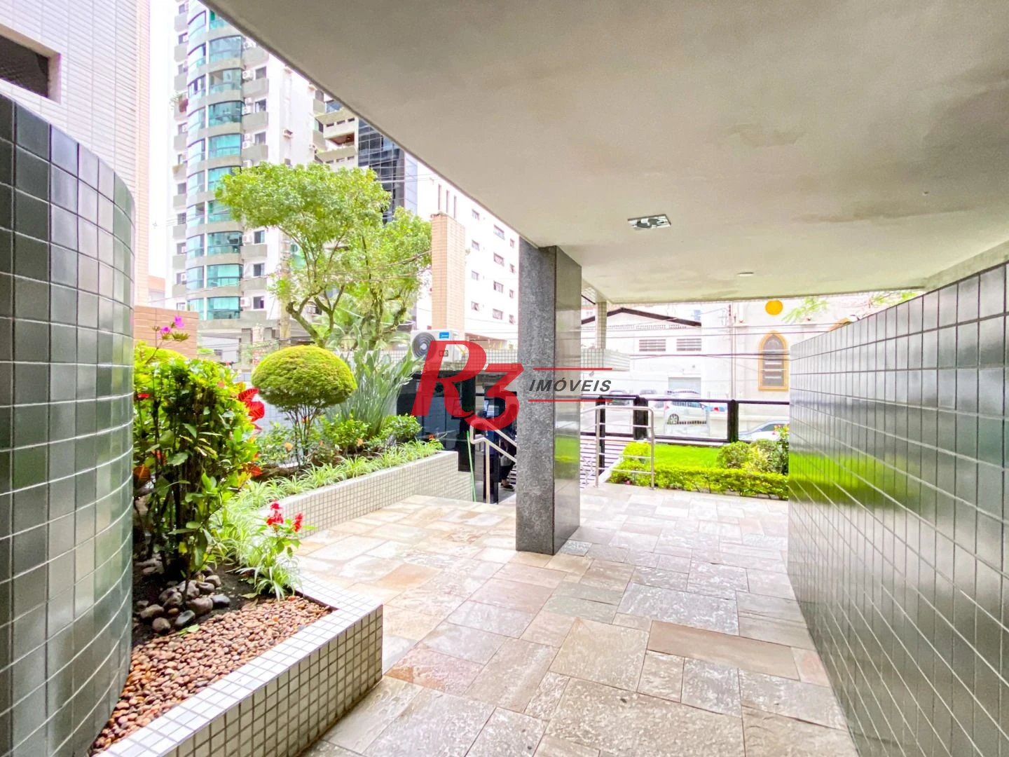 Apartamento com 3 dormitórios à venda, 145 m² por R$ 1.350.000,00 - Pompéia - Santos/SP