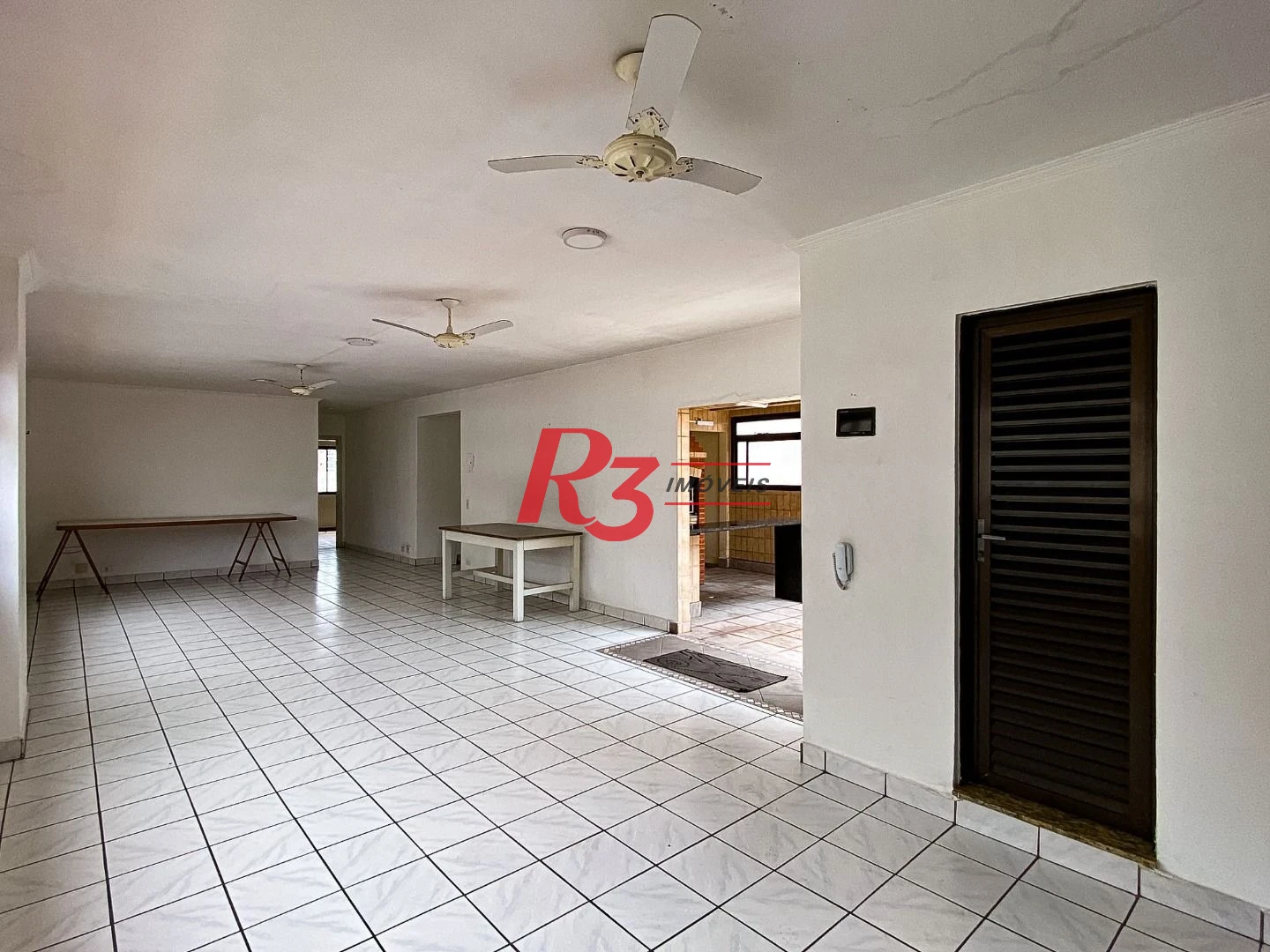 Apartamento com 4 dormitórios à venda, 210 m² por R$ 2.380.000,00 - Embaré - Santos/SP