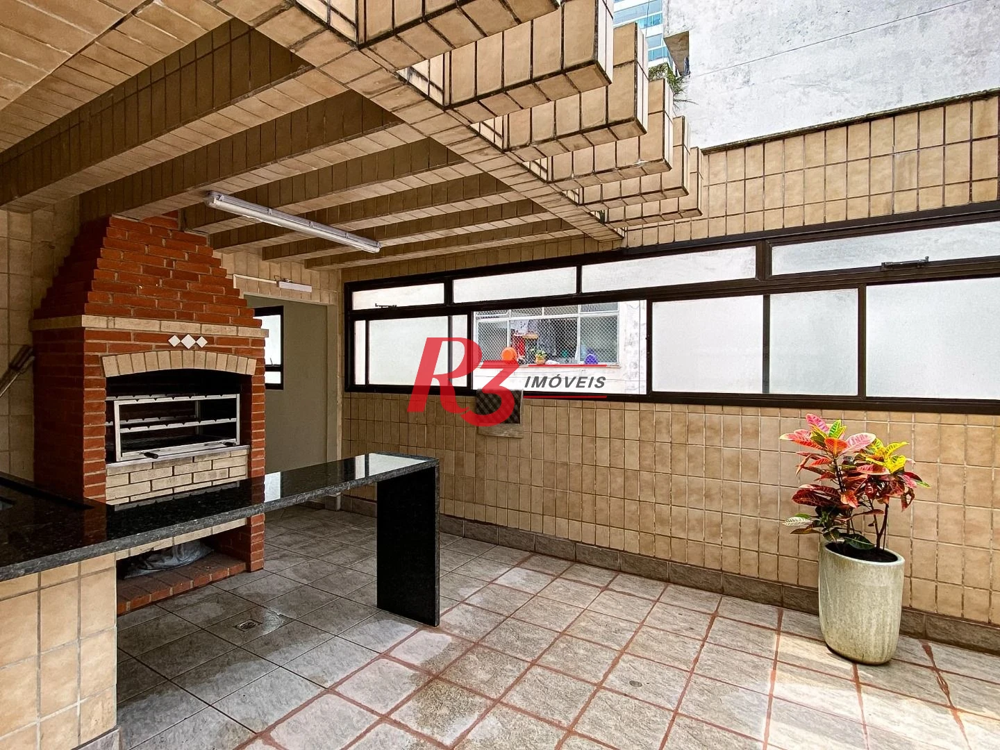 Apartamento com 4 dormitórios à venda, 210 m² por R$ 2.380.000,00 - Embaré - Santos/SP