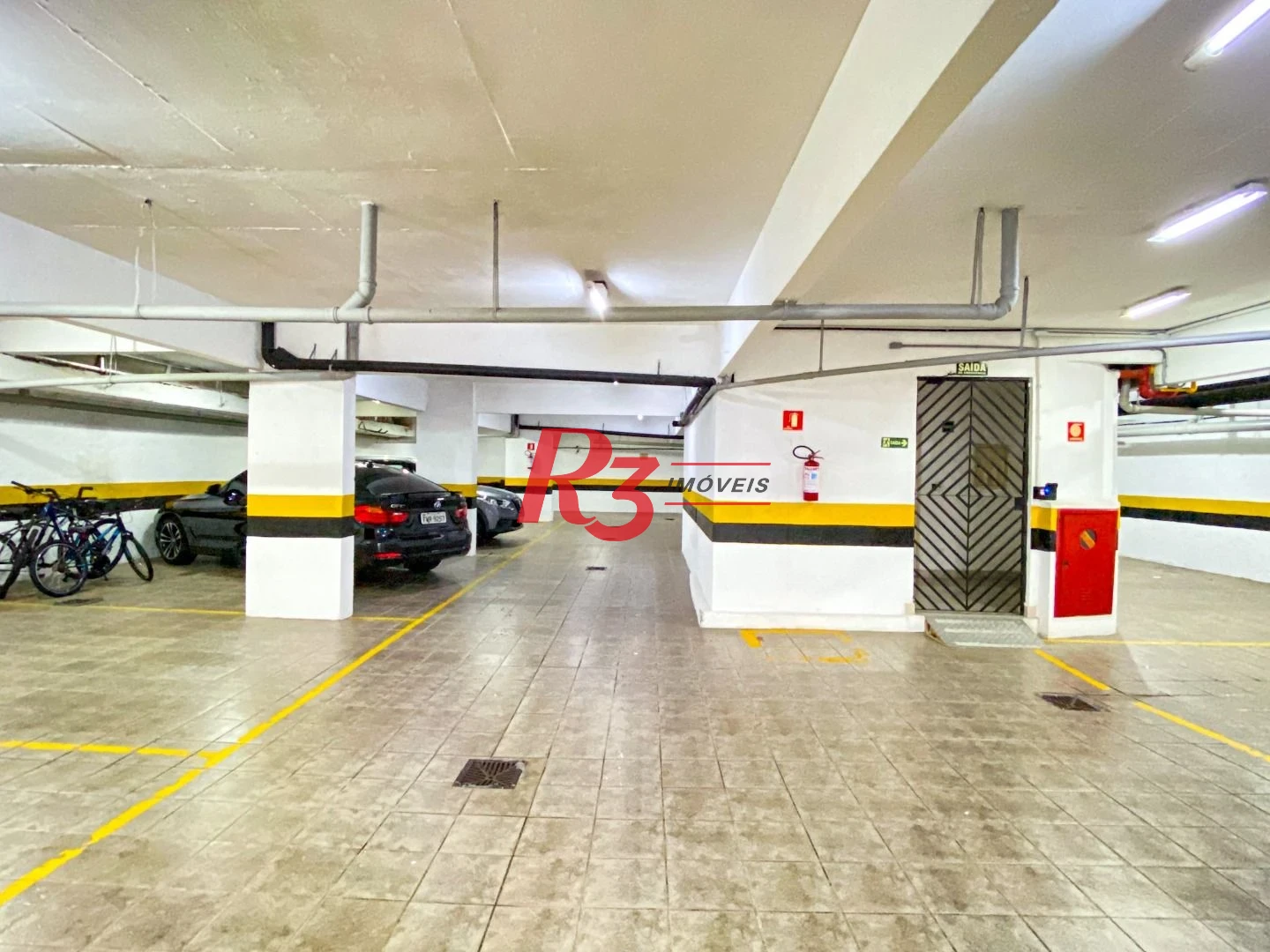 Apartamento com 3 dormitórios à venda, 283 m² por R$ 2.990.000,00 - Boqueirão - Santos/SP