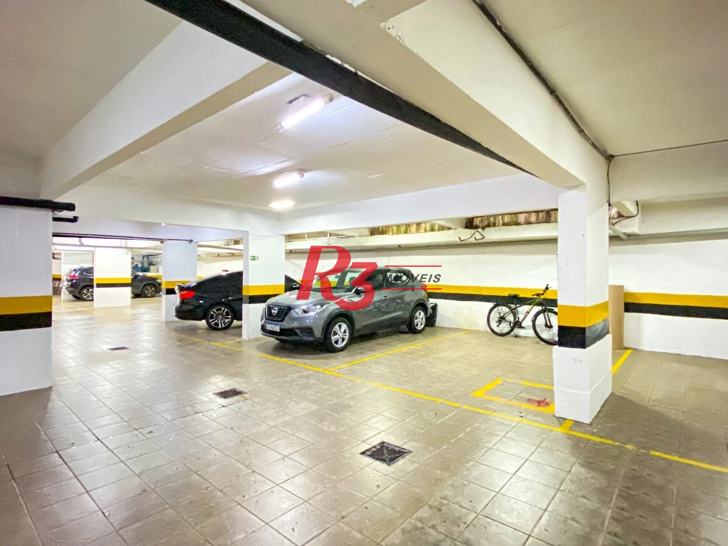 Apartamento com 3 dormitórios à venda, 283 m² por R$ 2.990.000,00 - Boqueirão - Santos/SP