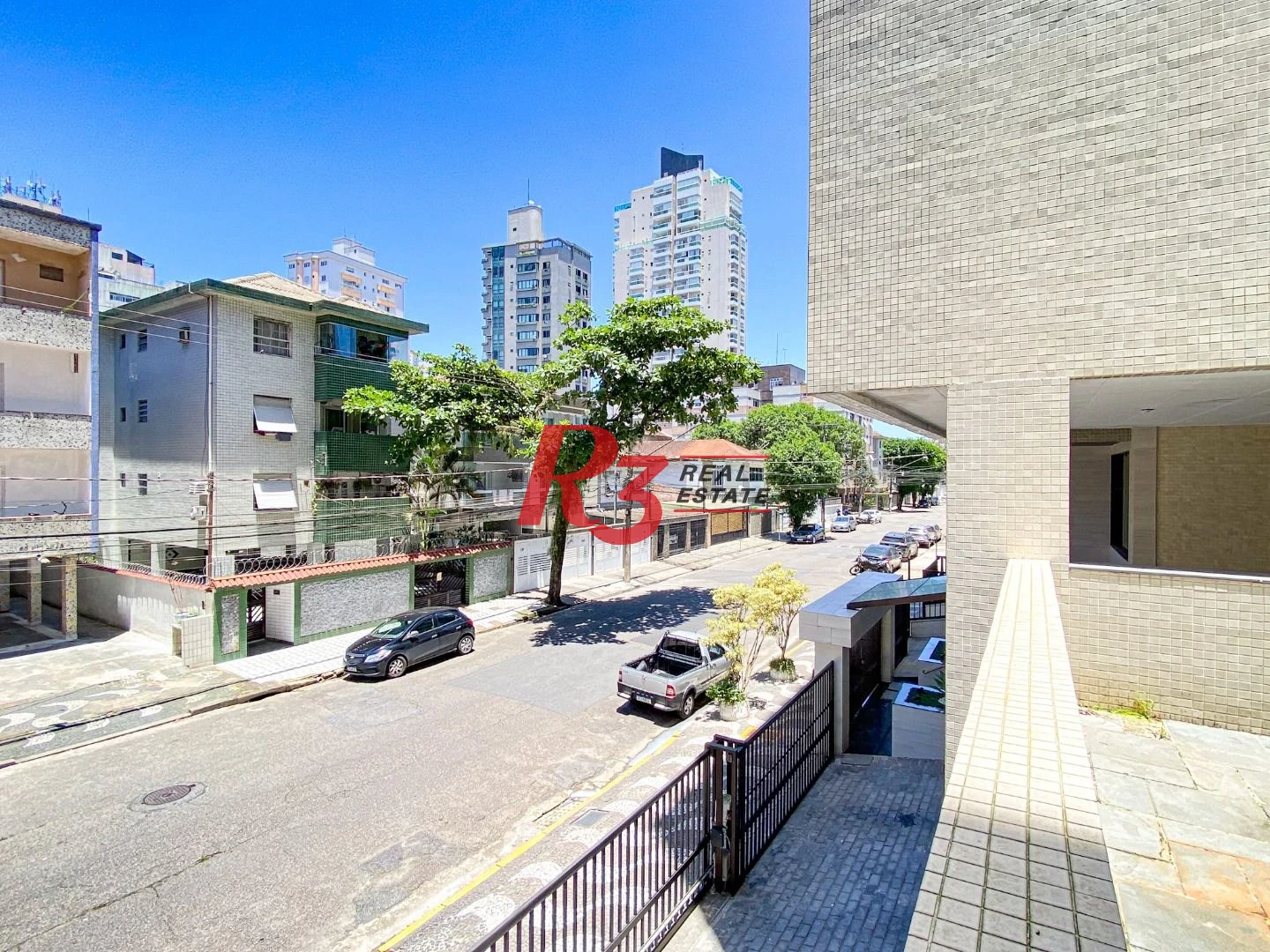 Cobertura á venda 3 quartos Piscina 2 vgs Bairro Ponta da Praia