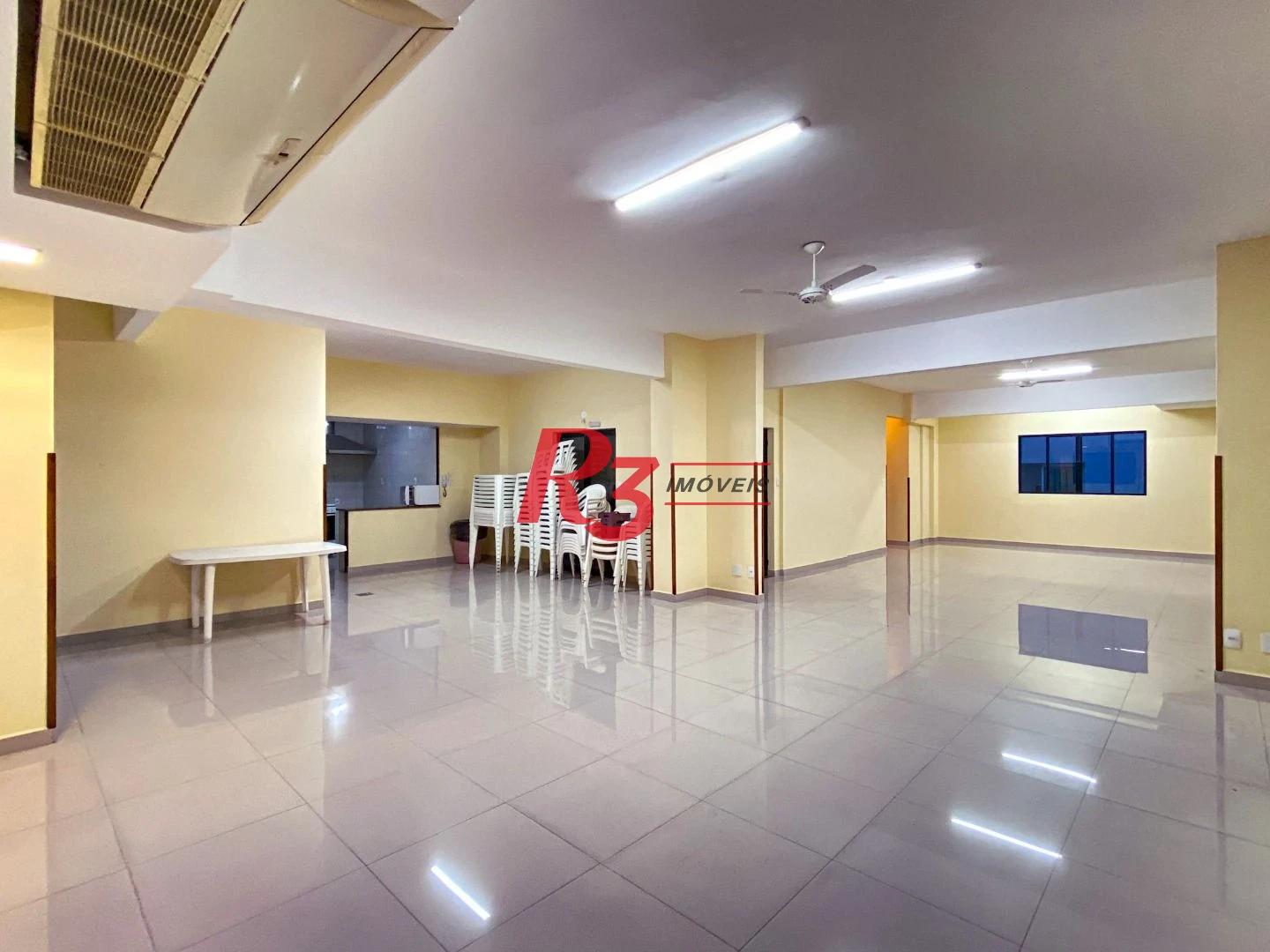 Apartamento com 2 dormitórios para alugar, 90 m² por R$ 4.500,00/mês - Campo Grande - Santos/SP