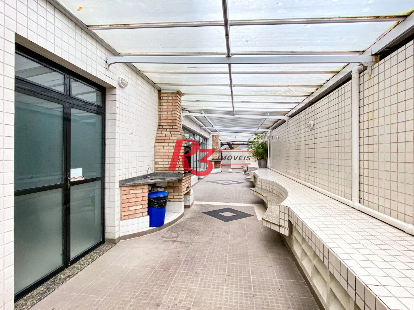 Apartamento com 3 dormitórios à venda, 122 m² por R$ 1.200.000,00 - Pompéia - Santos/SP
