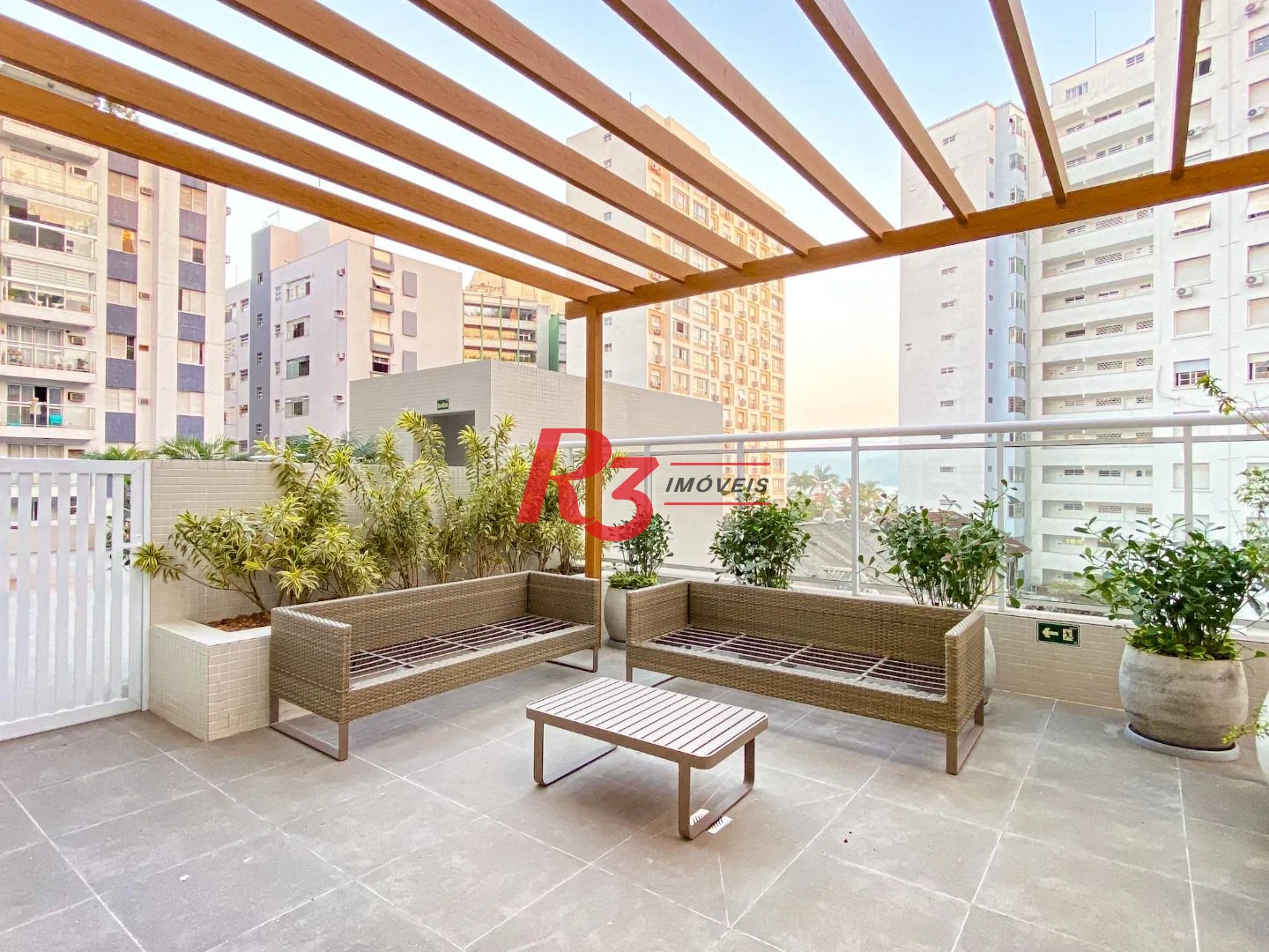 Apartamento com 2 dormitórios para alugar, 91 m² por R$ 8.000,00/mês - Boqueirão - Santos/SP