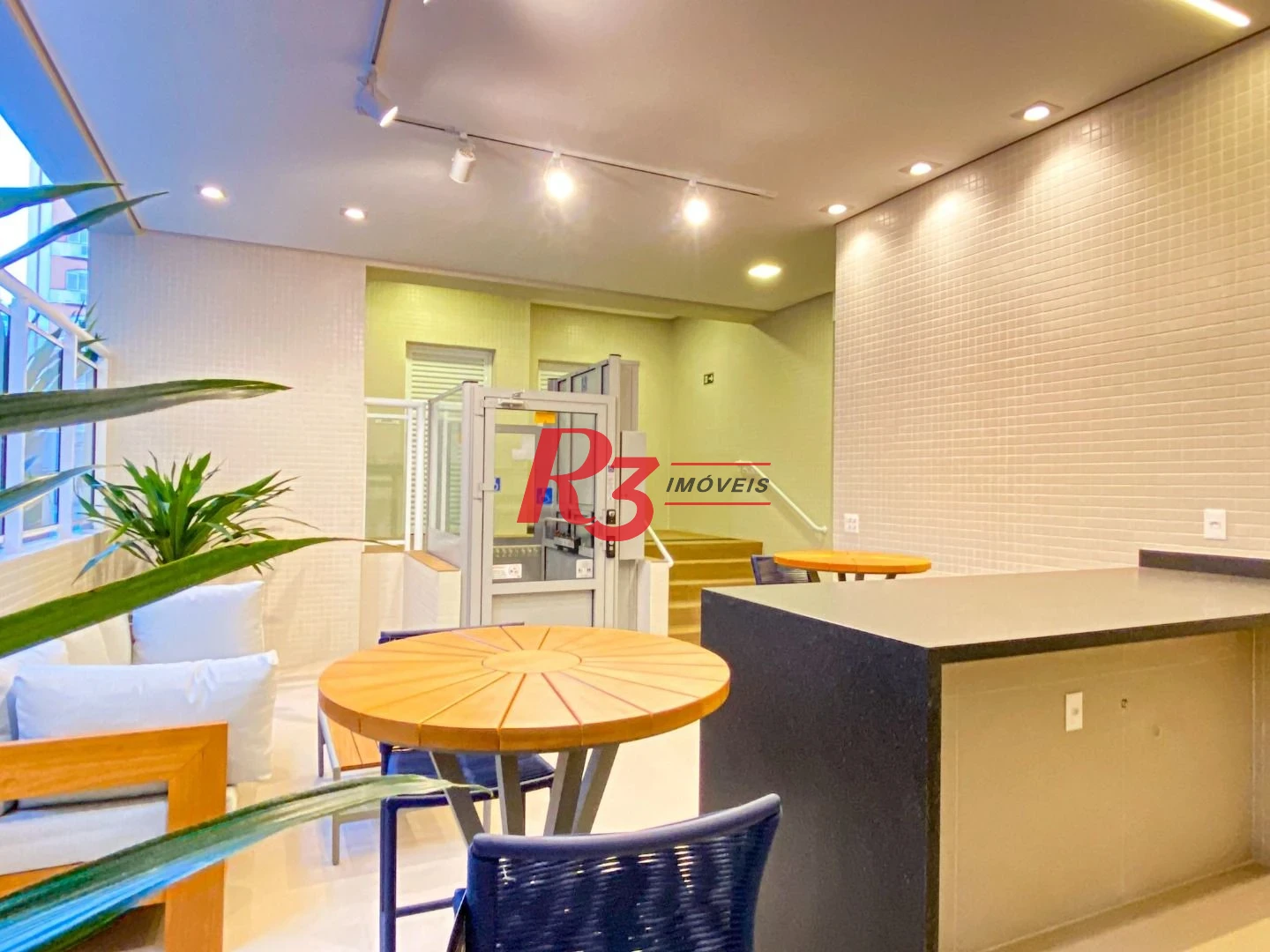 Apartamento com 2 dormitórios para alugar, 91 m² por R$ 8.000,00/mês - Boqueirão - Santos/SP
