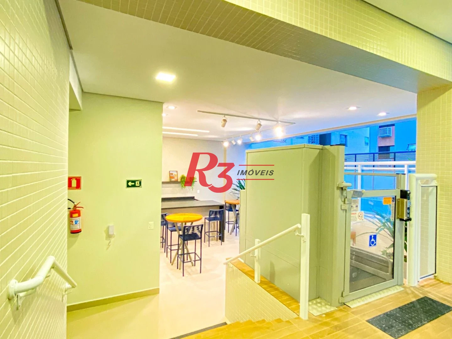 Apartamento com 2 dormitórios para alugar, 91 m² por R$ 8.000,00/mês - Boqueirão - Santos/SP
