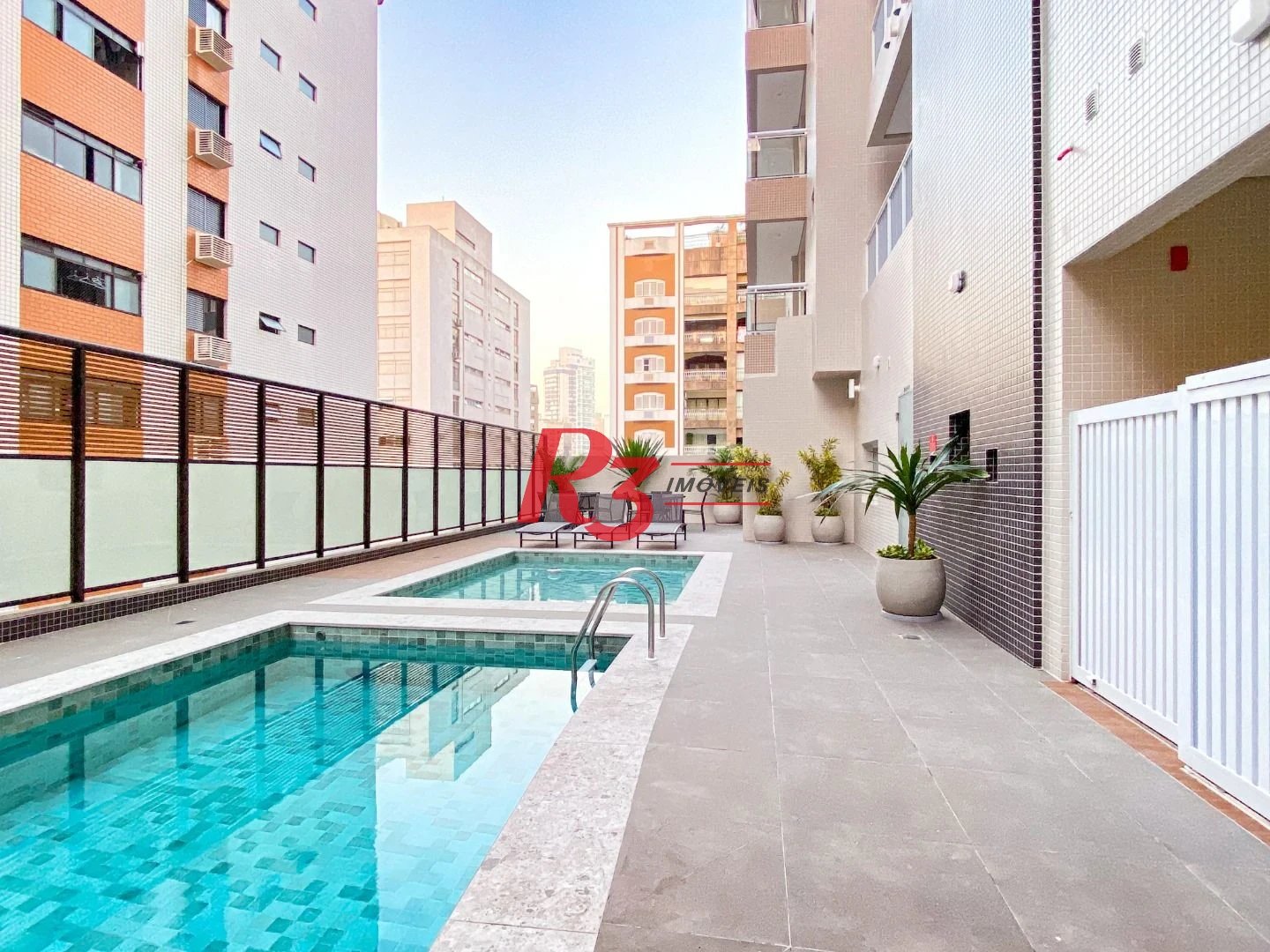Apartamento com 2 dormitórios para alugar, 91 m² por R$ 8.000,00/mês - Boqueirão - Santos/SP