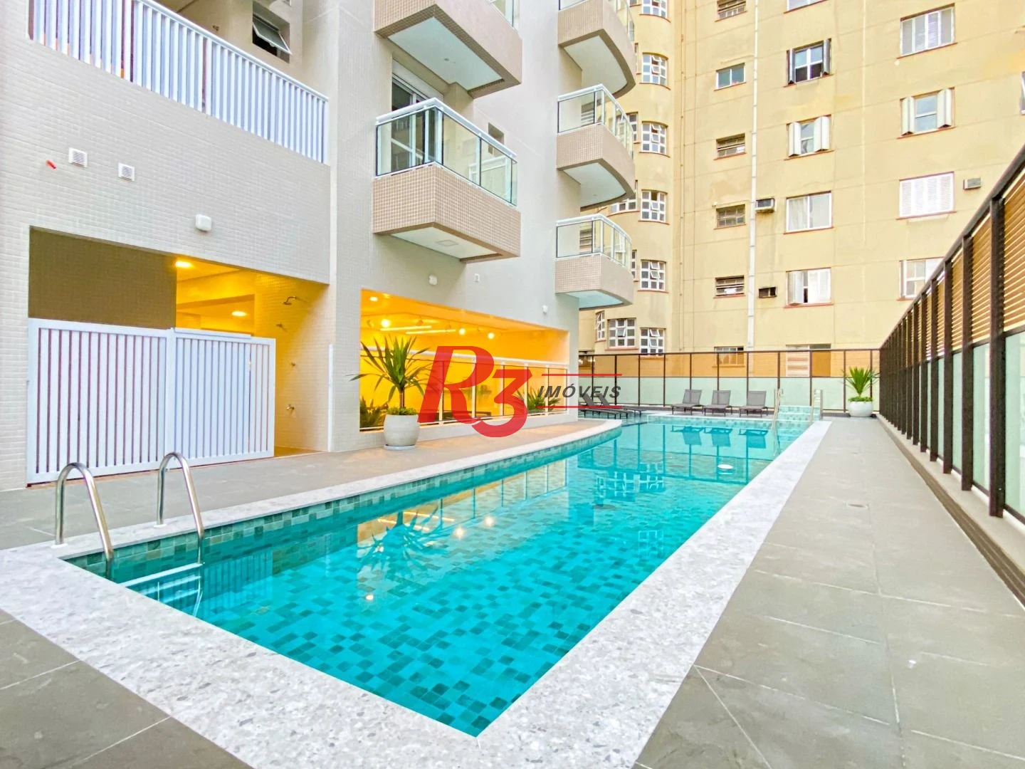 Apartamento com 2 dormitórios para alugar, 91 m² por R$ 8.000,00/mês - Boqueirão - Santos/SP