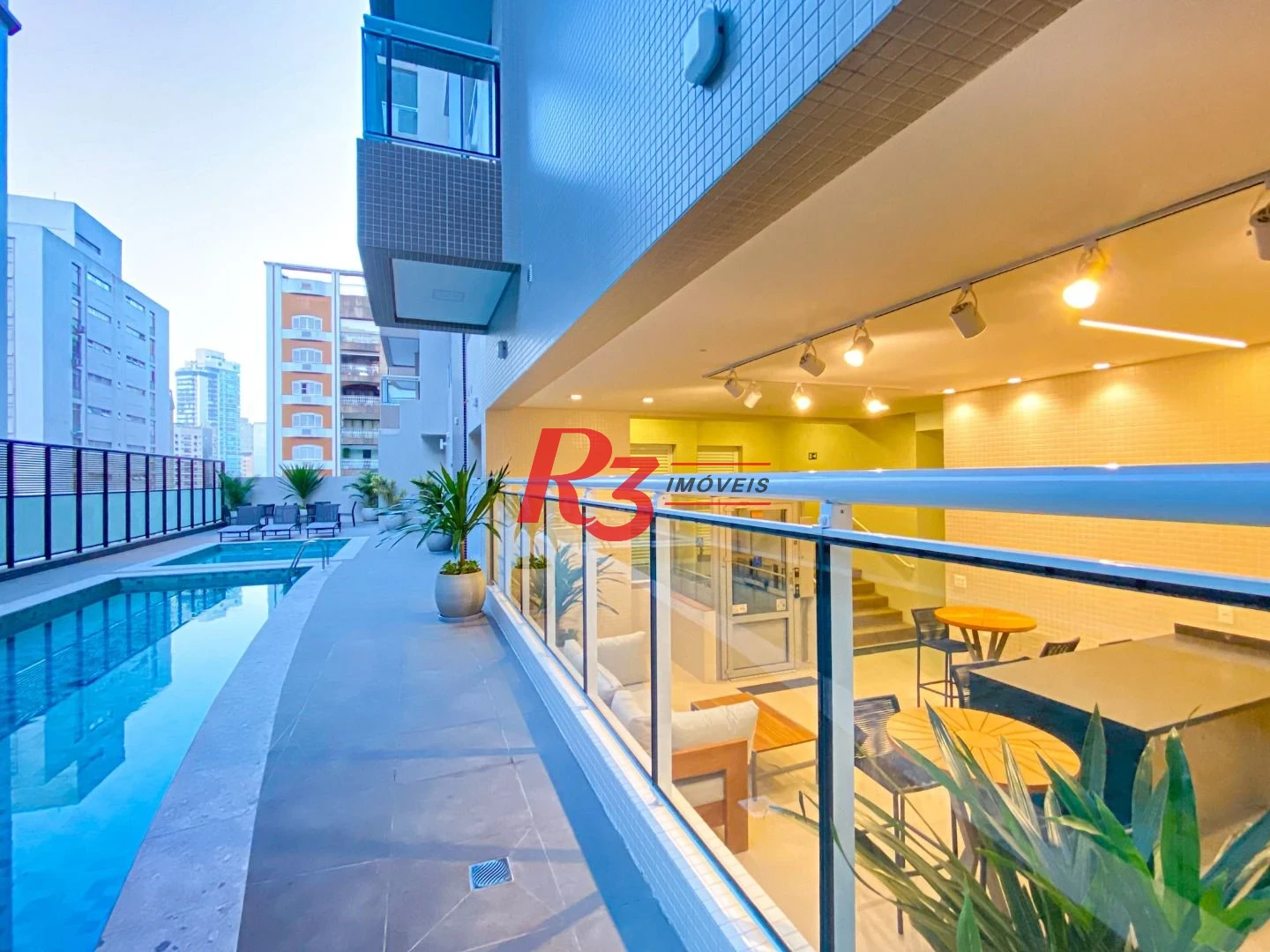 Apartamento com 2 dormitórios para alugar, 91 m² por R$ 8.000,00/mês - Boqueirão - Santos/SP