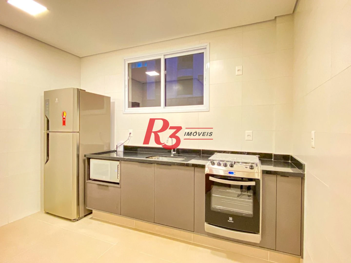 Apartamento com 2 dormitórios para alugar, 91 m² por R$ 8.000,00/mês - Boqueirão - Santos/SP