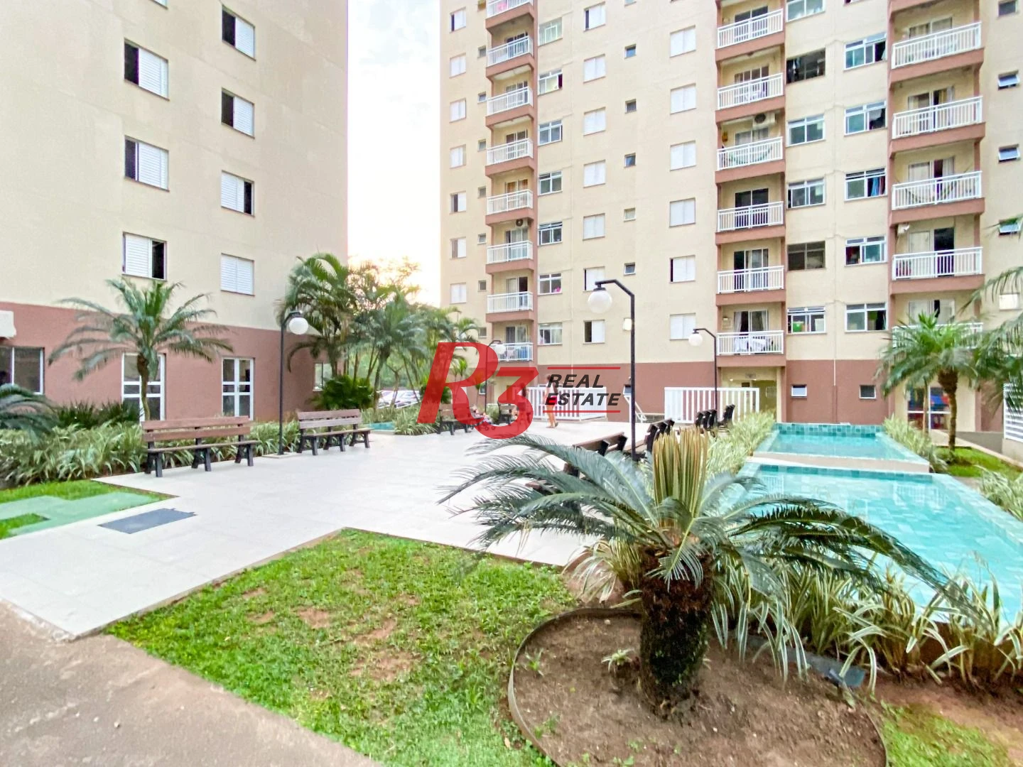 Apartamento com 2 dormitórios à venda, 58 m² por R$ 320.000,00 - Morro de Nova Cintra - Santos/SP