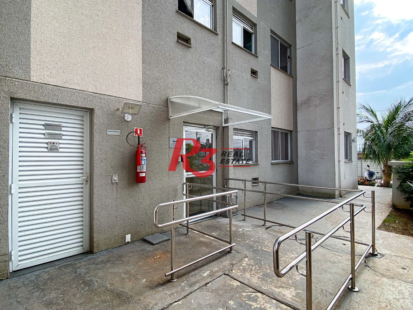 Apartamento com 2 dormitórios à venda, 45 m² por R$ 290.000,00 - Castelo - Santos/SP