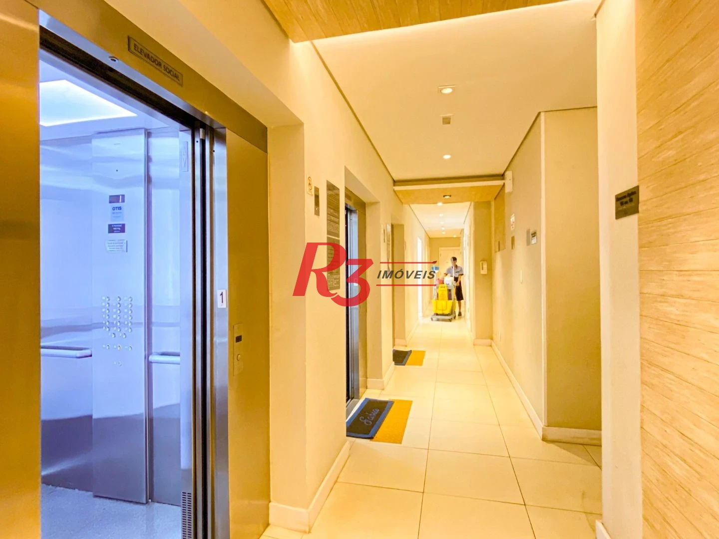 Apartamento à venda, 44 m² por R$ 300.000,00 - Castelo - Santos/SP