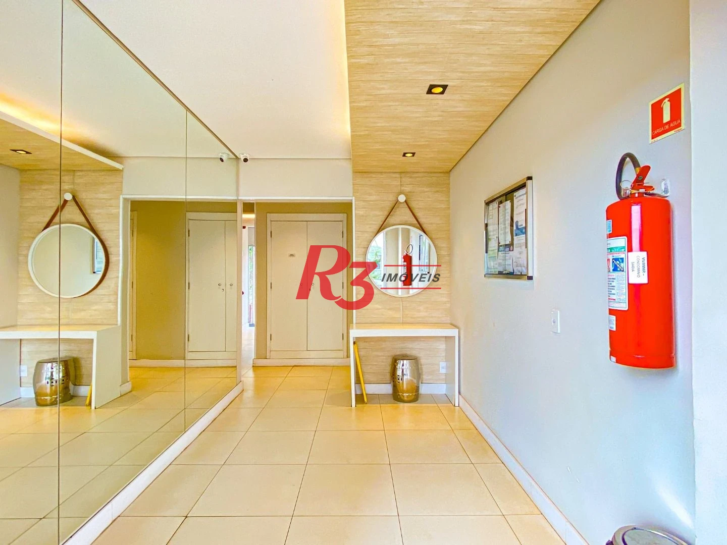 Apartamento à venda, 44 m² por R$ 300.000,00 - Castelo - Santos/SP