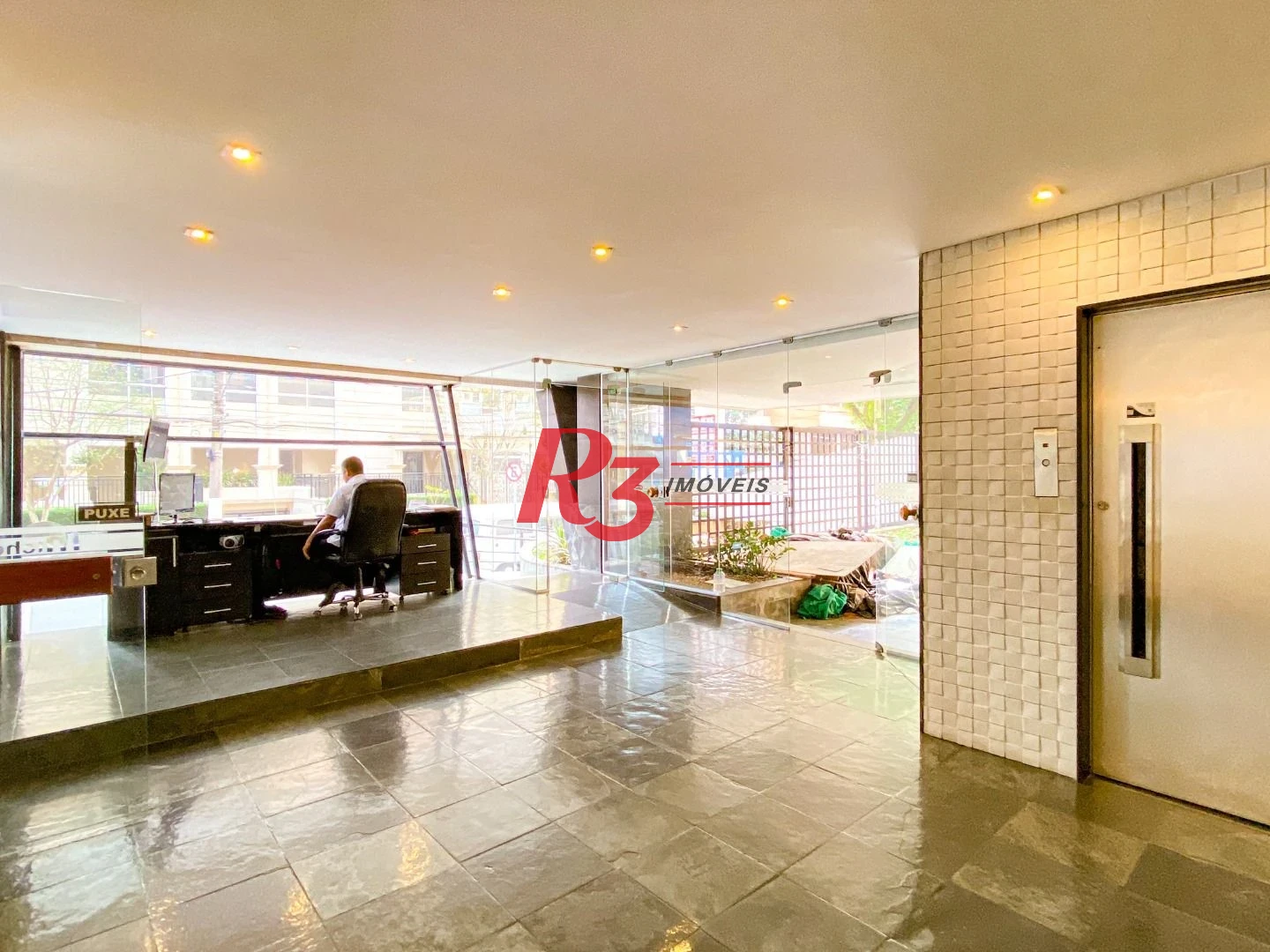 Apartamento com 3 dormitórios à venda, 150 m² por R$ 1.990.000,00 - Boqueirão - Santos/SP
