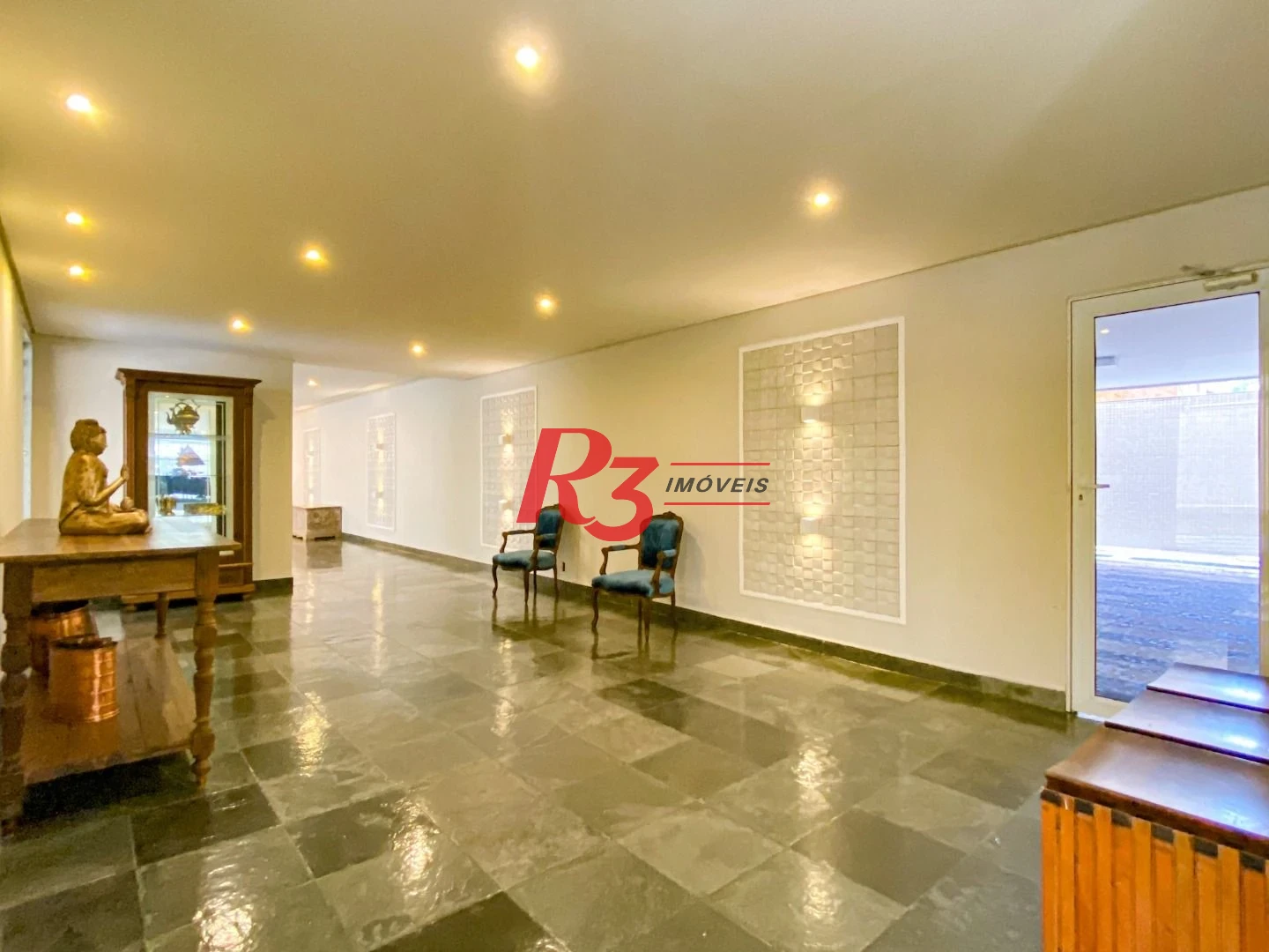 Apartamento com 3 dormitórios à venda, 150 m² por R$ 1.990.000,00 - Boqueirão - Santos/SP