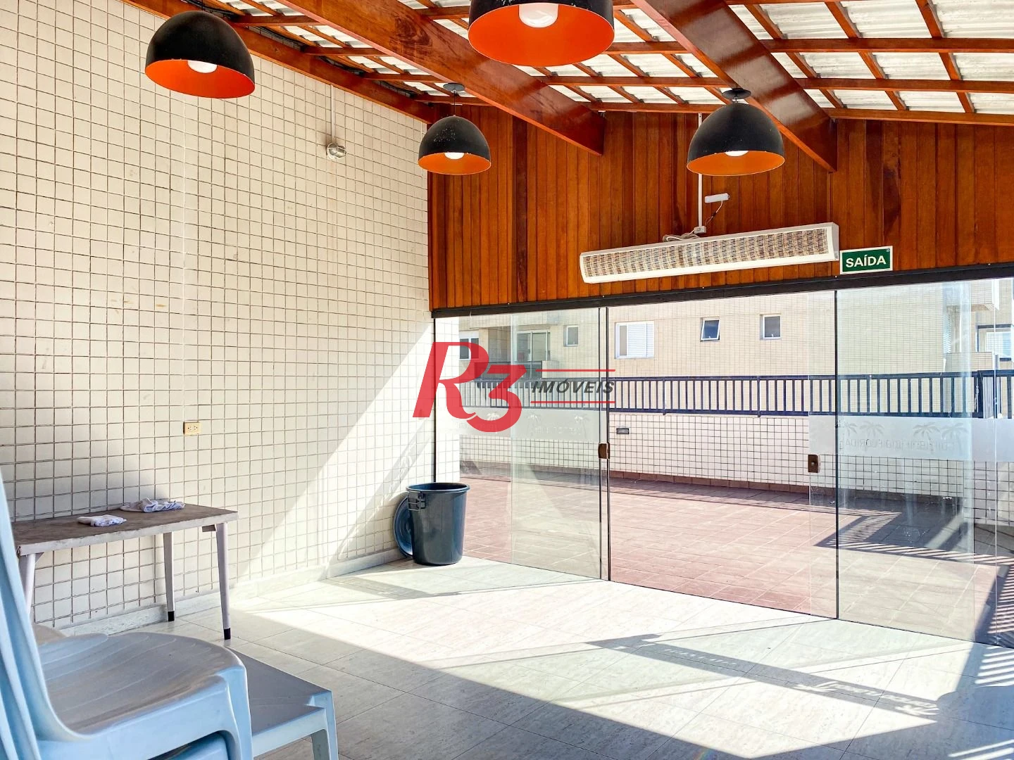 Apartamento com 3 dormitórios à venda, 120 m² por R$ 1.000.000,00 - Pompéia - Santos/SP