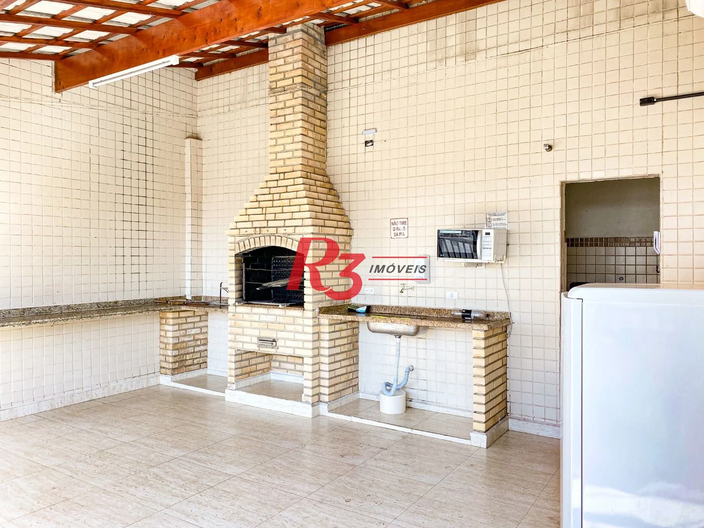 Apartamento com 3 dormitórios à venda, 120 m² por R$ 1.000.000,00 - Pompéia - Santos/SP