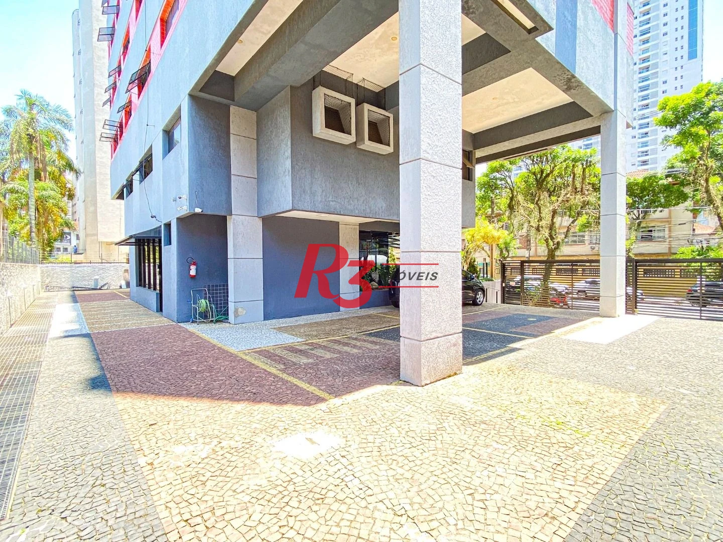 Apartamento com 3 dormitórios à venda, 169 m² por R$ 990.000,00 - Boqueirão - Santos/SP