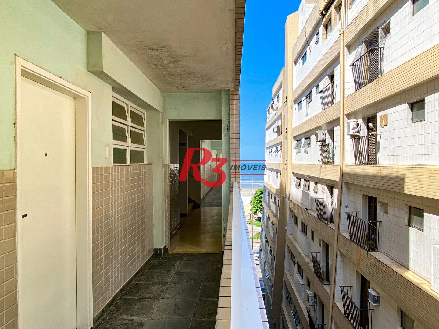 Kitnet com 1 dormitório para alugar, 39 m² por R$ 3.000,00/mês - Gonzaga - Santos/SP