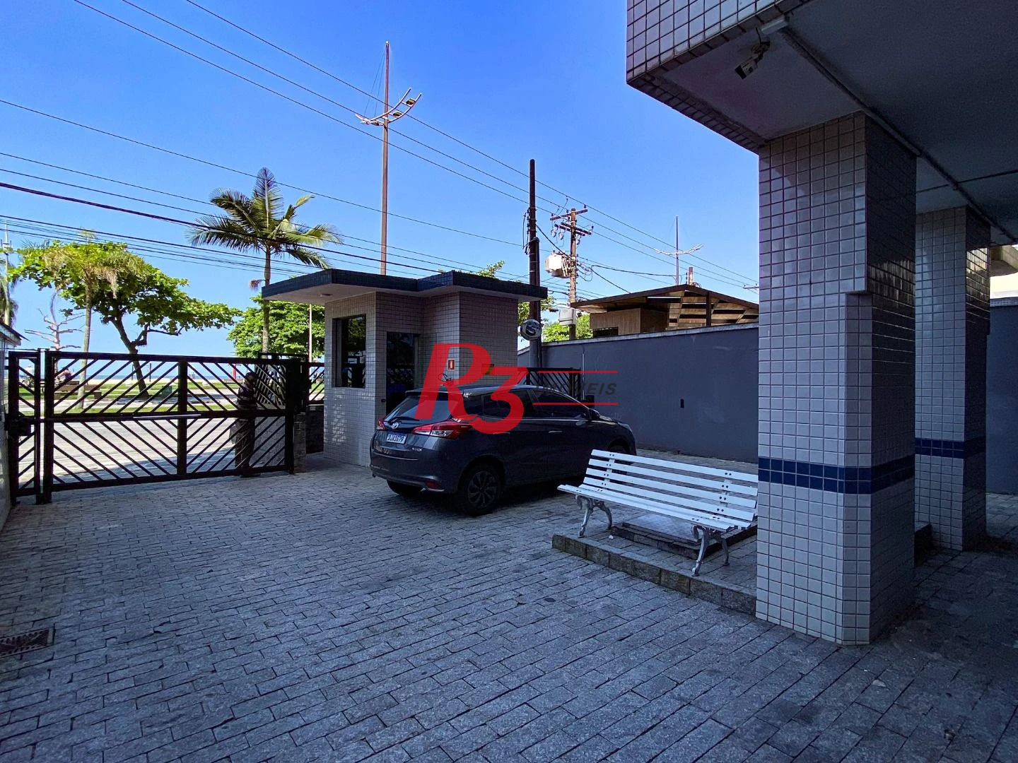 Kitnet com 1 dormitório para alugar, 39 m² por R$ 3.000,00/mês - Gonzaga - Santos/SP