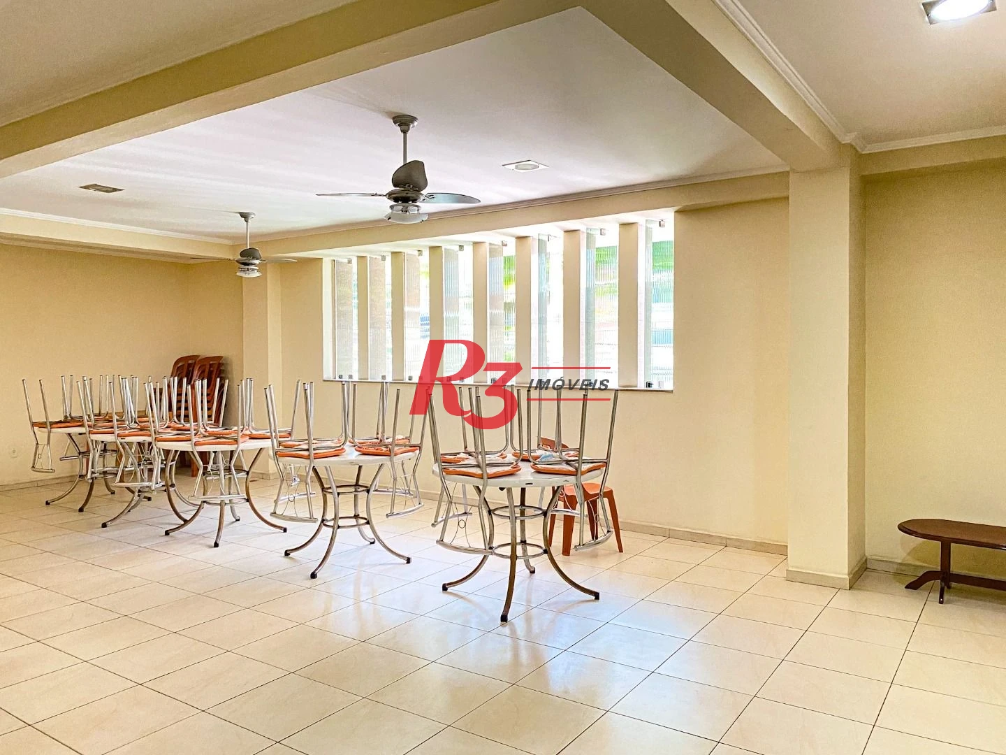 Apartamento à venda, 85 m² por R$ 680.000,00 - Gonzaga - Santos/SP