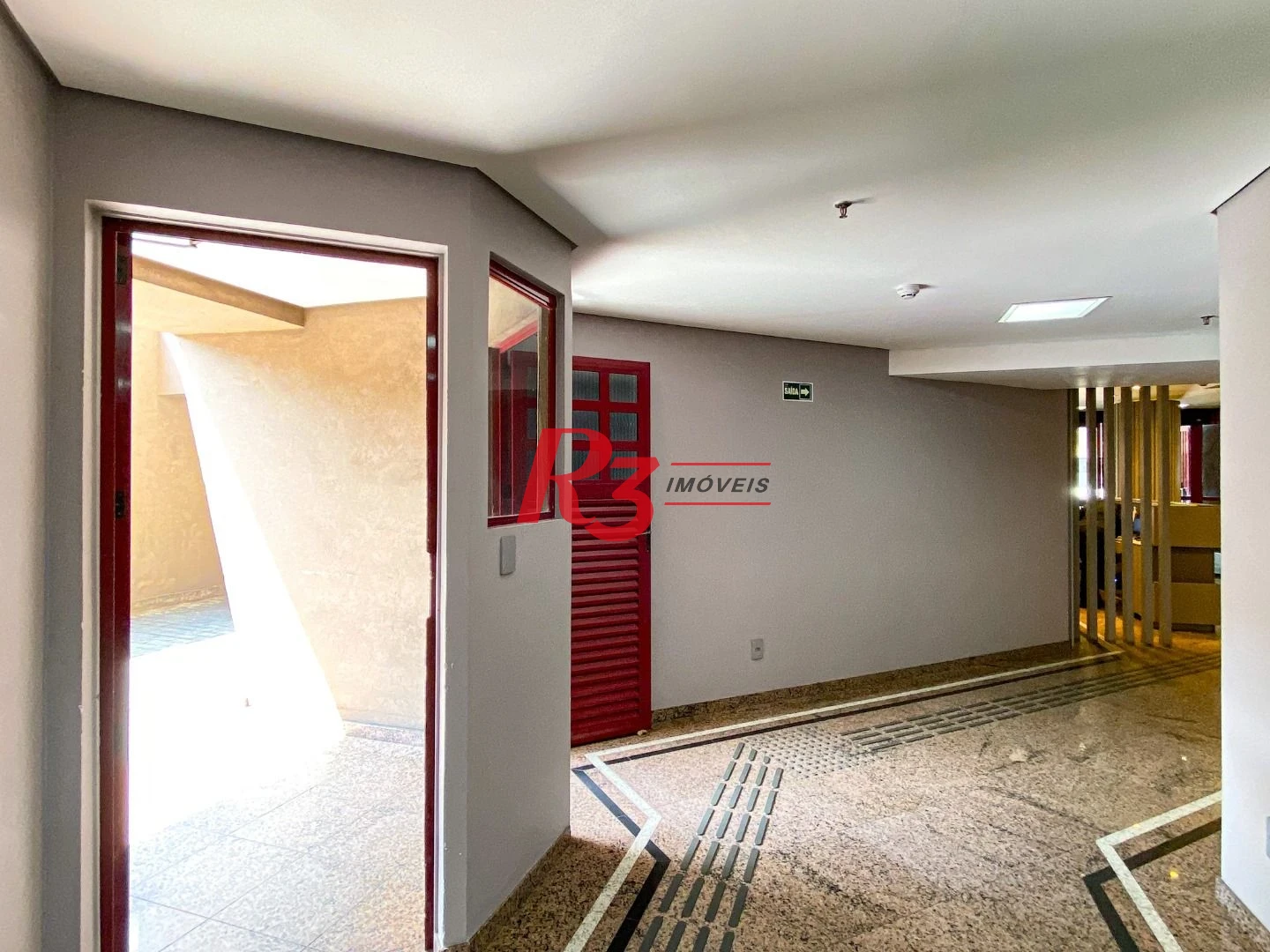 Sala, 53 m² - venda por R$ 300.000,00 ou aluguel por R$ 3.000,00/mês - Vila Nova - Santos/SP