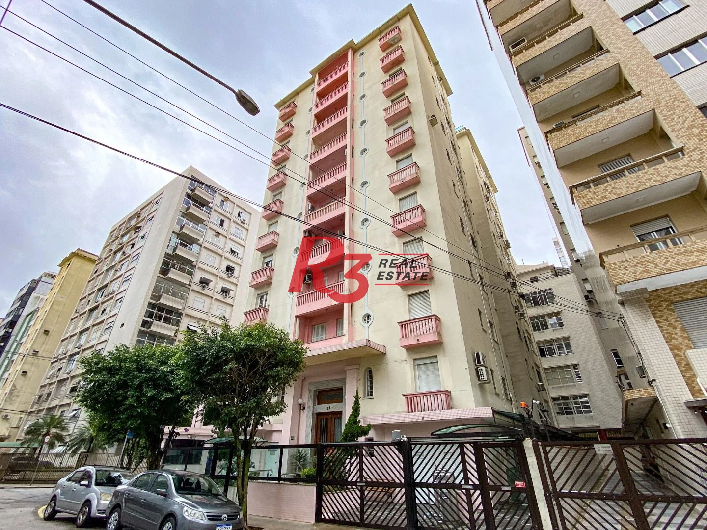 Apartamento com 2 dormitórios à venda, 47 m² por R$ 390.000,00 - Boqueirão - Santos/SP