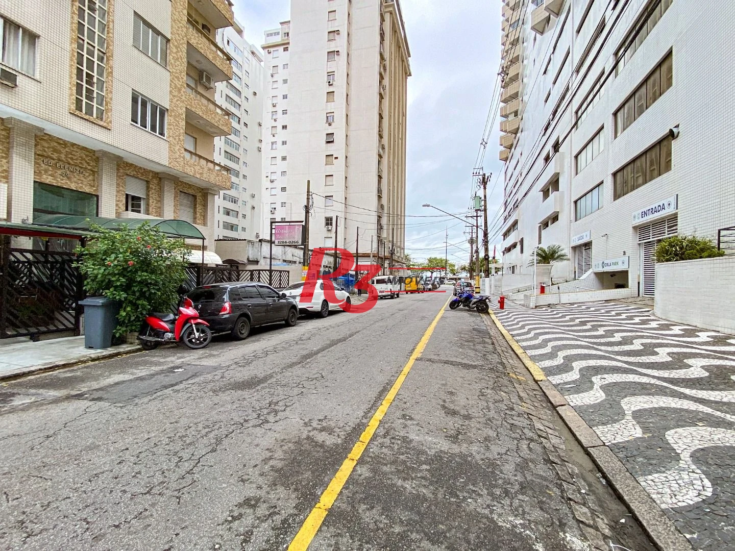 Apartamento com 2 dormitórios à venda, 57 m² por R$ 469.000,00 - Boqueirão - Santos/SP