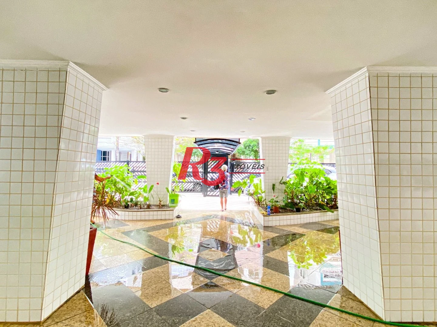 Apartamento com 1 dormitório para alugar, 48 m² por R$ 3.000,00/mês - Boqueirão - Santos/SP