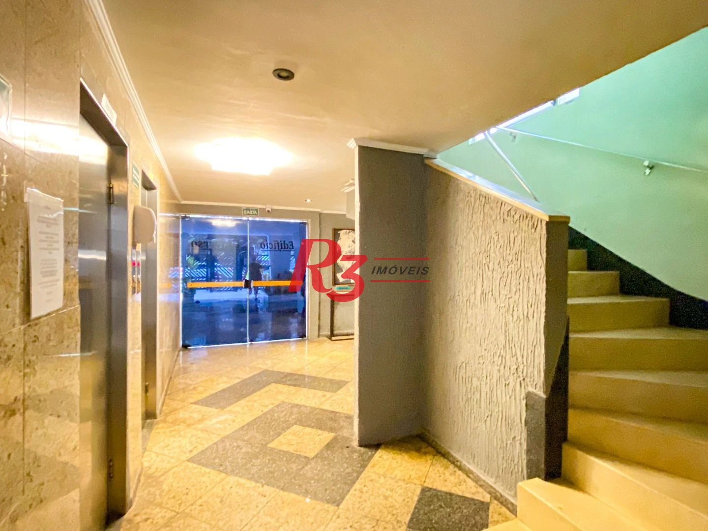 Apartamento com 1 dormitório para alugar, 48 m² por R$ 3.000,00/mês - Boqueirão - Santos/SP