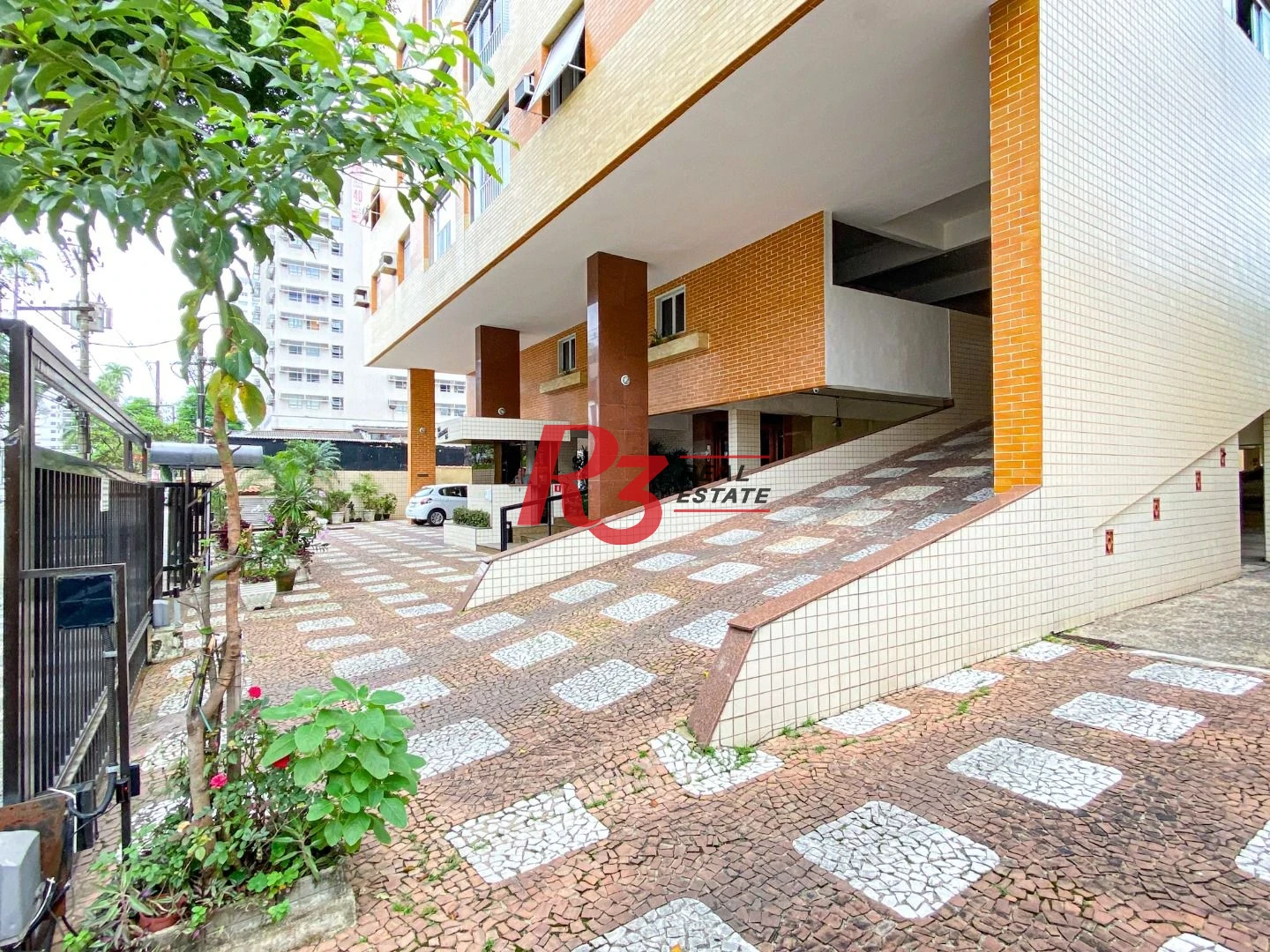 Apartamento com 2 dormitórios à venda, 107 m² por R$ 530.000,00 - Vila Mathias - Santos/SP