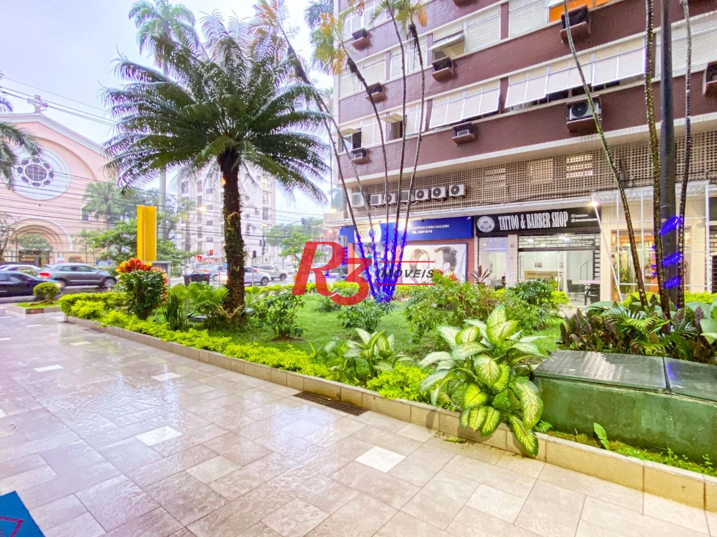 Apartamento com 2 dormitórios à venda, 98 m² por R$ 555.000,00 - Gonzaga - Santos/SP