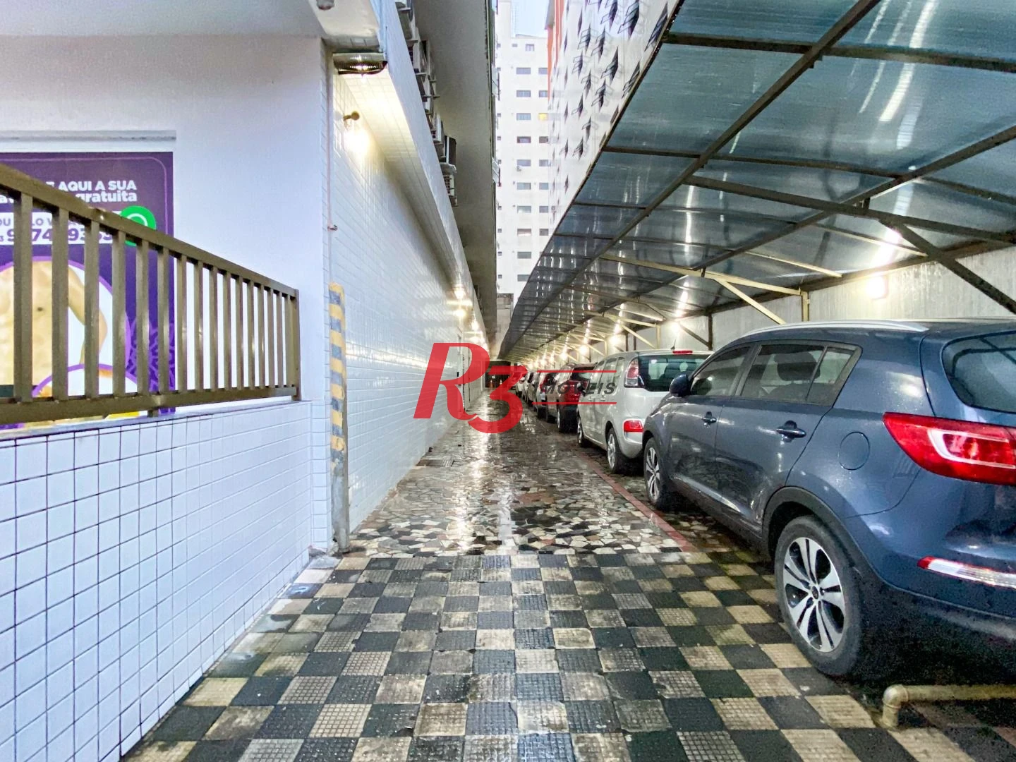 Apartamento com 2 dormitórios à venda, 98 m² por R$ 555.000,00 - Gonzaga - Santos/SP