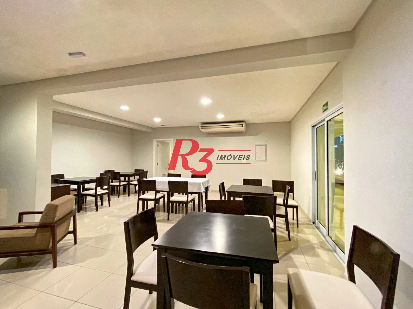 Apartamento Garden com 3 dormitórios à venda, 205 m² por R$ 2.290.000,00 - Gonzaga - Santos/SP