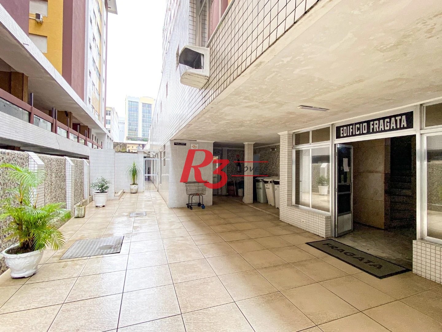 Apartamento com 1 dormitório à venda, 47 m² por R$ 551.200,00 - Gonzaga - Santos/SP