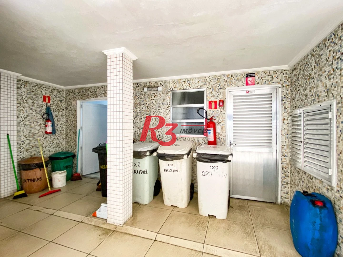 Apartamento com 1 dormitório à venda, 47 m² por R$ 551.200,00 - Gonzaga - Santos/SP