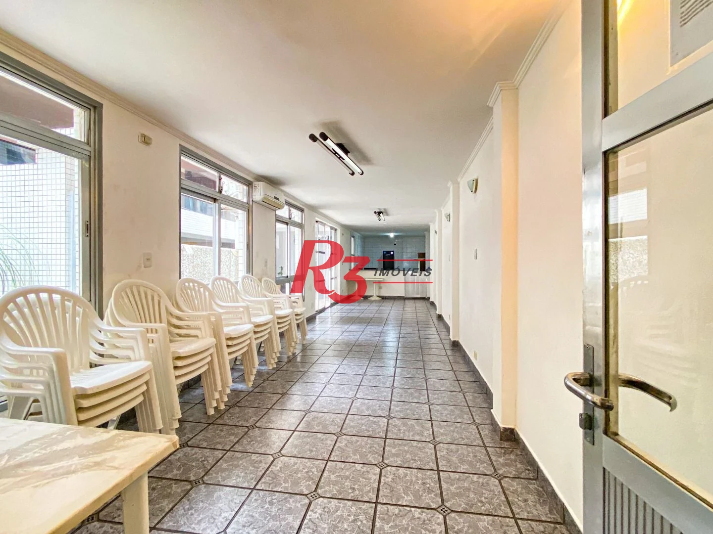 Apartamento com 1 dormitório à venda, 47 m² por R$ 551.200,00 - Gonzaga - Santos/SP