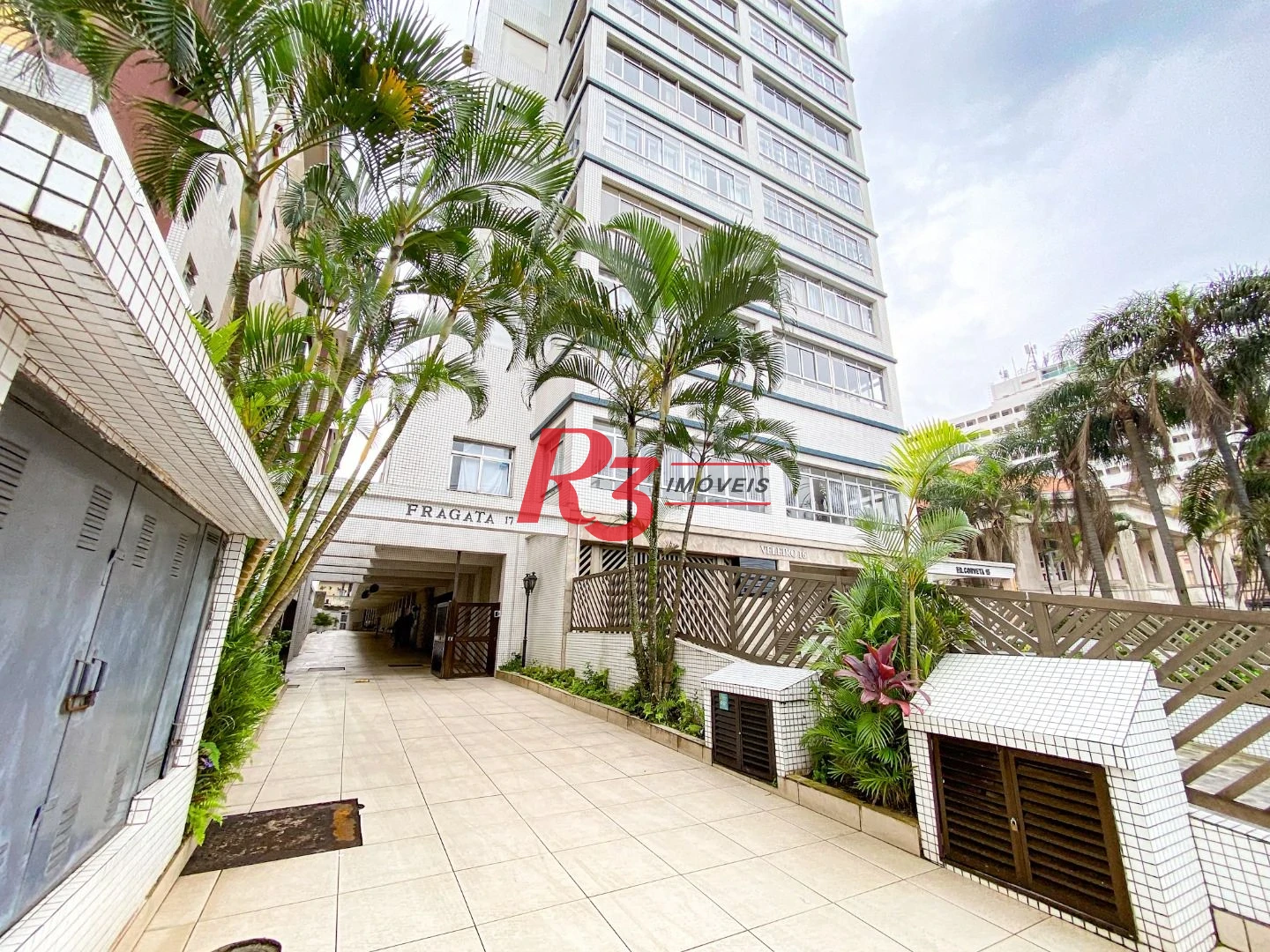 Apartamento com 1 dormitório à venda, 47 m² por R$ 551.200,00 - Gonzaga - Santos/SP