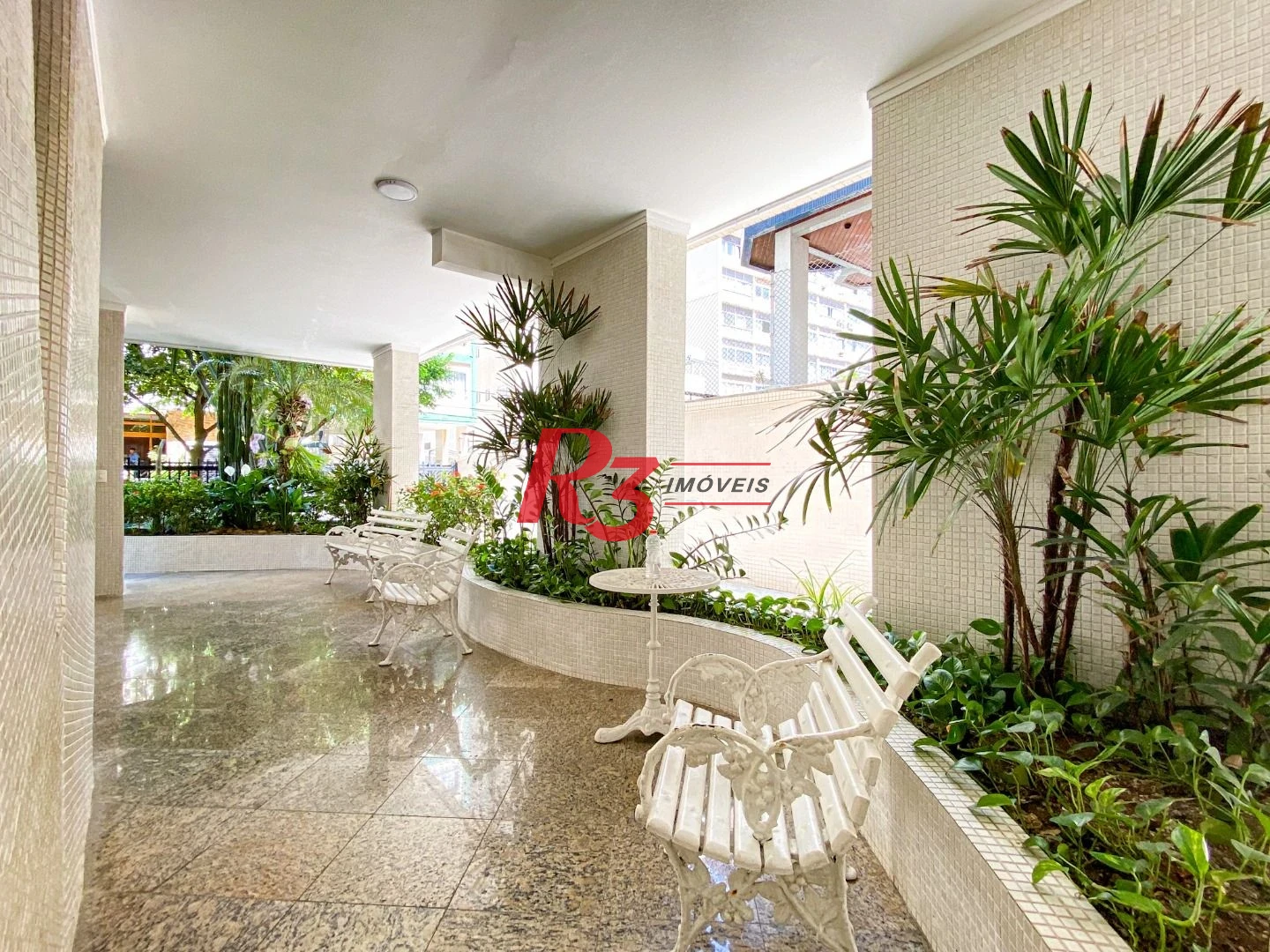 Apartamento com 3 dormitórios à venda, 120 m² por R$ 730.000,00 - Boqueirão - Santos/SP