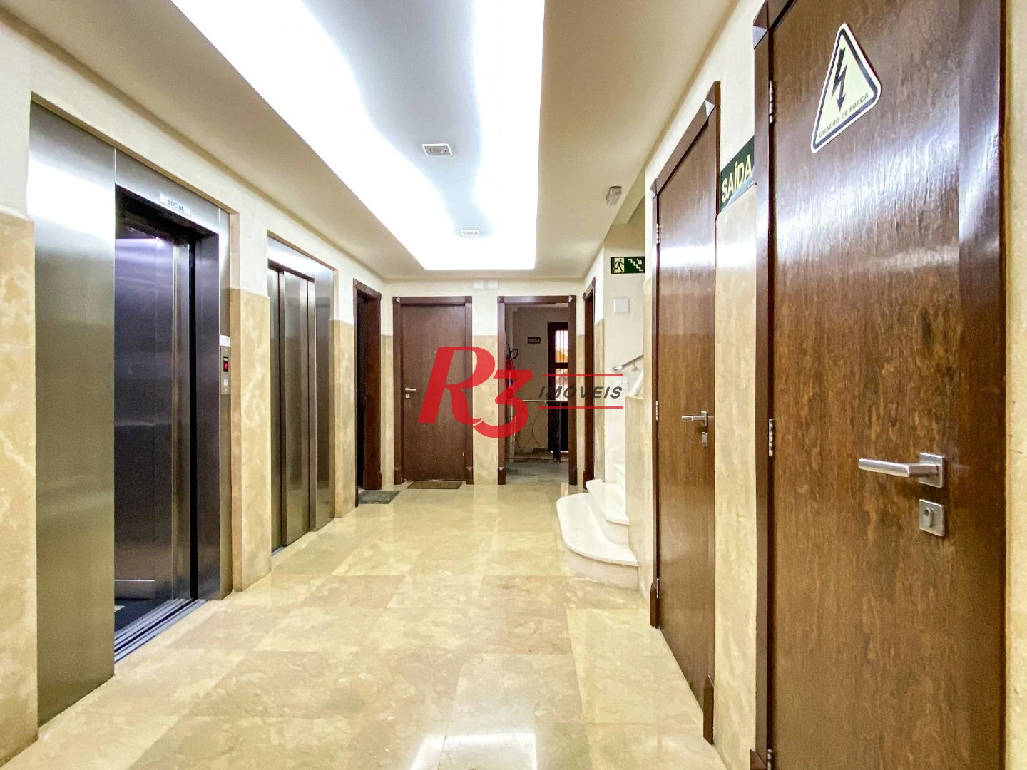 Apartamento com 3 dormitórios à venda, 165 m² por R$ 850.000,00 - Aparecida - Santos/SP