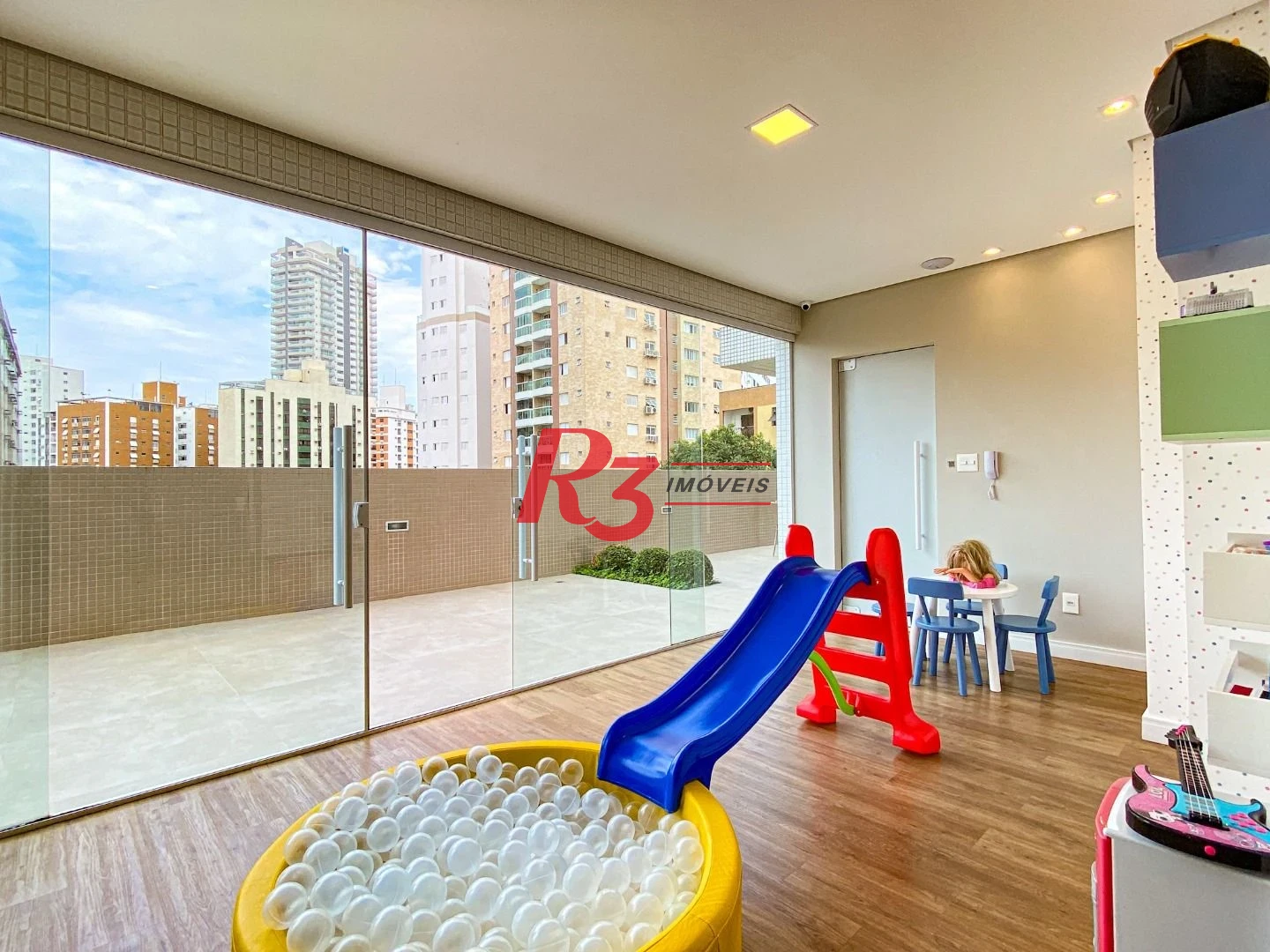 Apartamento Garden com 3 dormitórios à venda, 161 m² por R$ 3.200.000,00 - Boqueirão - Santos/SP