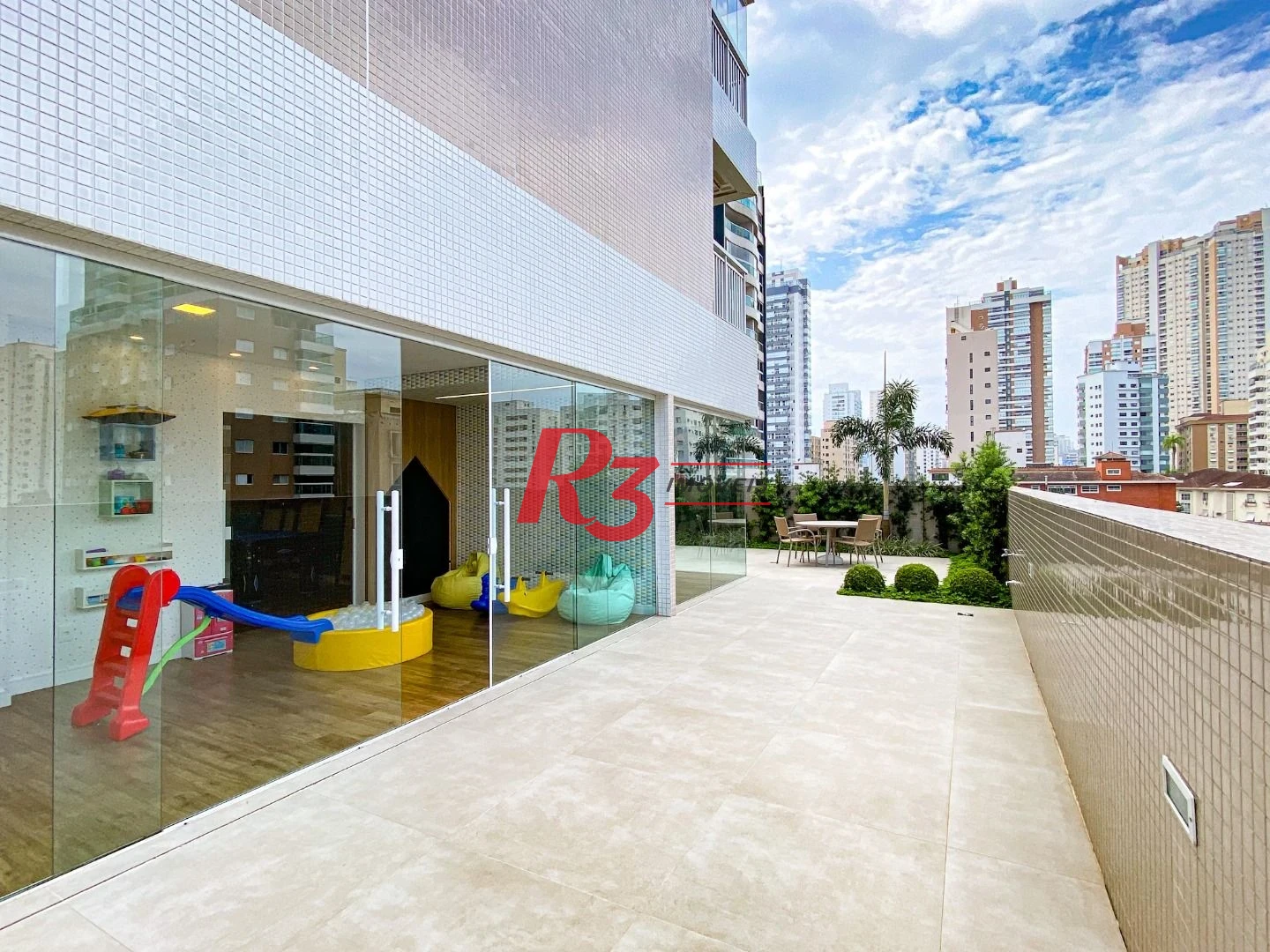 Apartamento Garden com 3 dormitórios à venda, 161 m² por R$ 3.200.000,00 - Boqueirão - Santos/SP