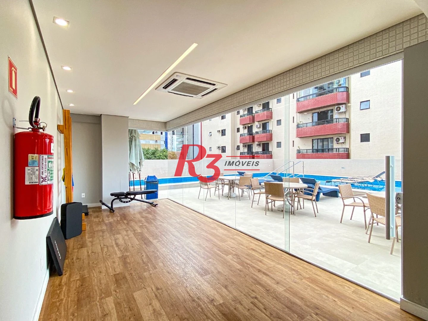 Apartamento Garden com 3 dormitórios à venda, 161 m² por R$ 3.200.000,00 - Boqueirão - Santos/SP