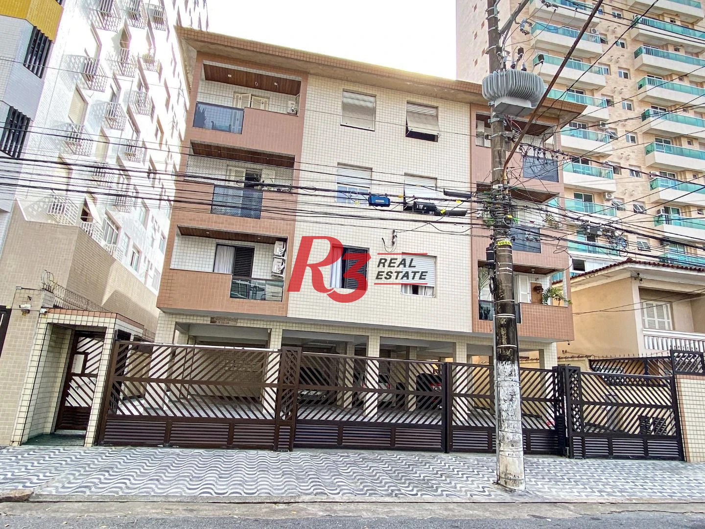 Apartamento com 3 dormitórios à venda, 90 m² por R$ 480.000,00 - Pompéia - Santos/SP