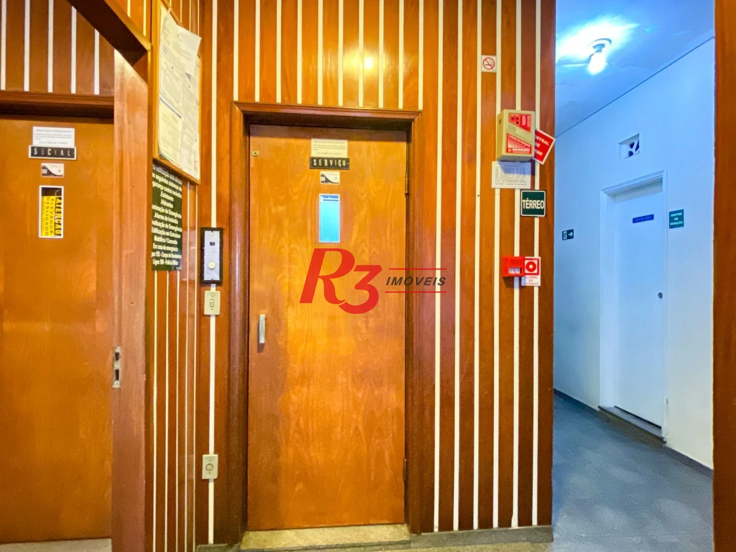 Apartamento com 2 dormitórios para alugar, 120 m² por R$ 4.147,11/mês - Boqueirão - Santos/SP