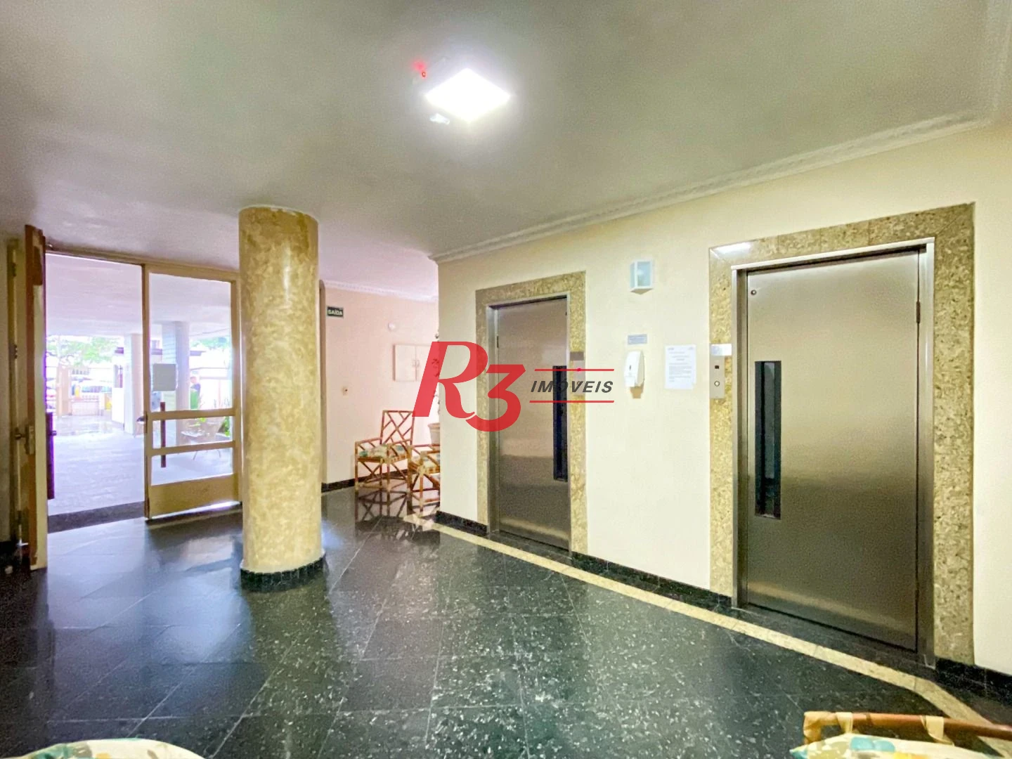 Apartamento à venda, 60 m² por R$ 445.000,00 - Embaré - Santos/SP